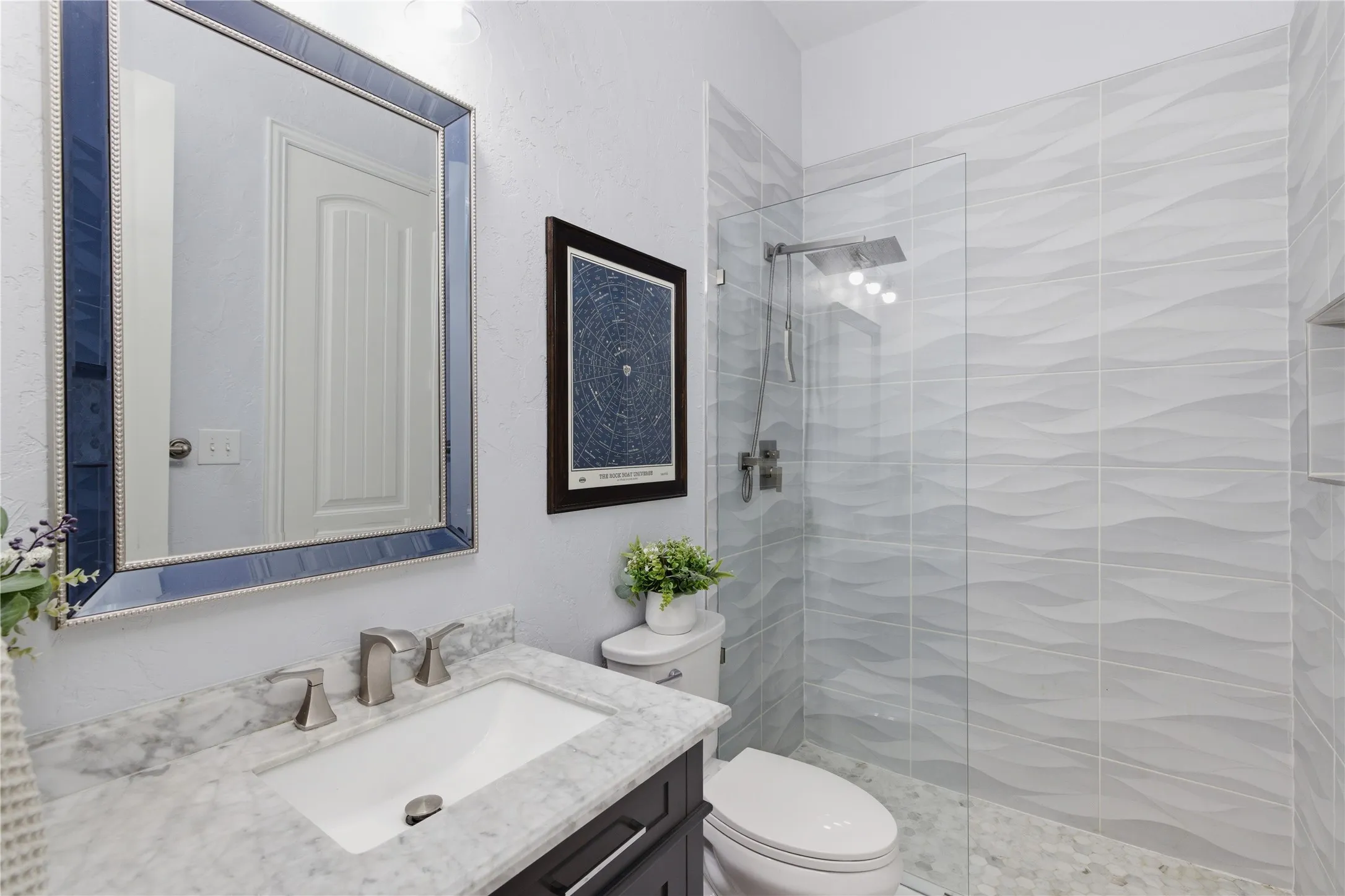 Single Family Residence For Sale in Denton County , 4625 The Landings Court, Frisco, Texas 75033, 5 Bedroom, 4 Bathroom, 3 Garage spaces, 4,439 Sqft, built in 2006, mls#21292434, Real Estate Agent in Frisco, Homes For Sale in Denton county, Homes For Sale in Frisco, Realtor in Frisco Texas, Real Estate Brokerage Independent Realty Texas, Luminita Cordes Realtor