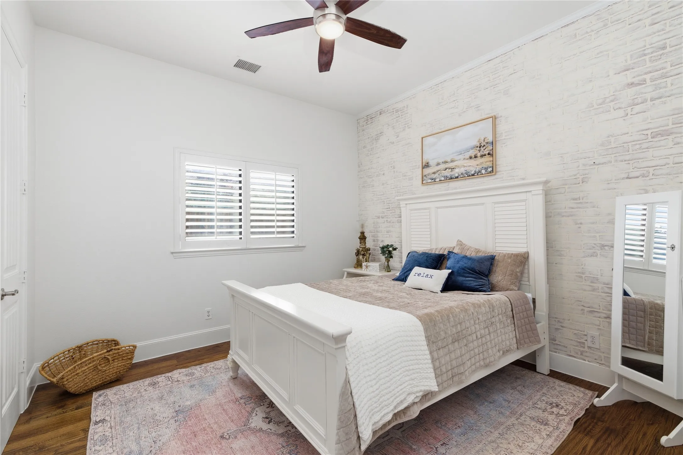 Single Family Residence For Sale in Denton County , 4625 The Landings Court, Frisco, Texas 75033, 5 Bedroom, 4 Bathroom, 3 Garage spaces, 4,439 Sqft, built in 2006, mls#21292434, Real Estate Agent in Frisco, Homes For Sale in Denton county, Homes For Sale in Frisco, Realtor in Frisco Texas, Real Estate Brokerage Independent Realty Texas, Luminita Cordes Realtor