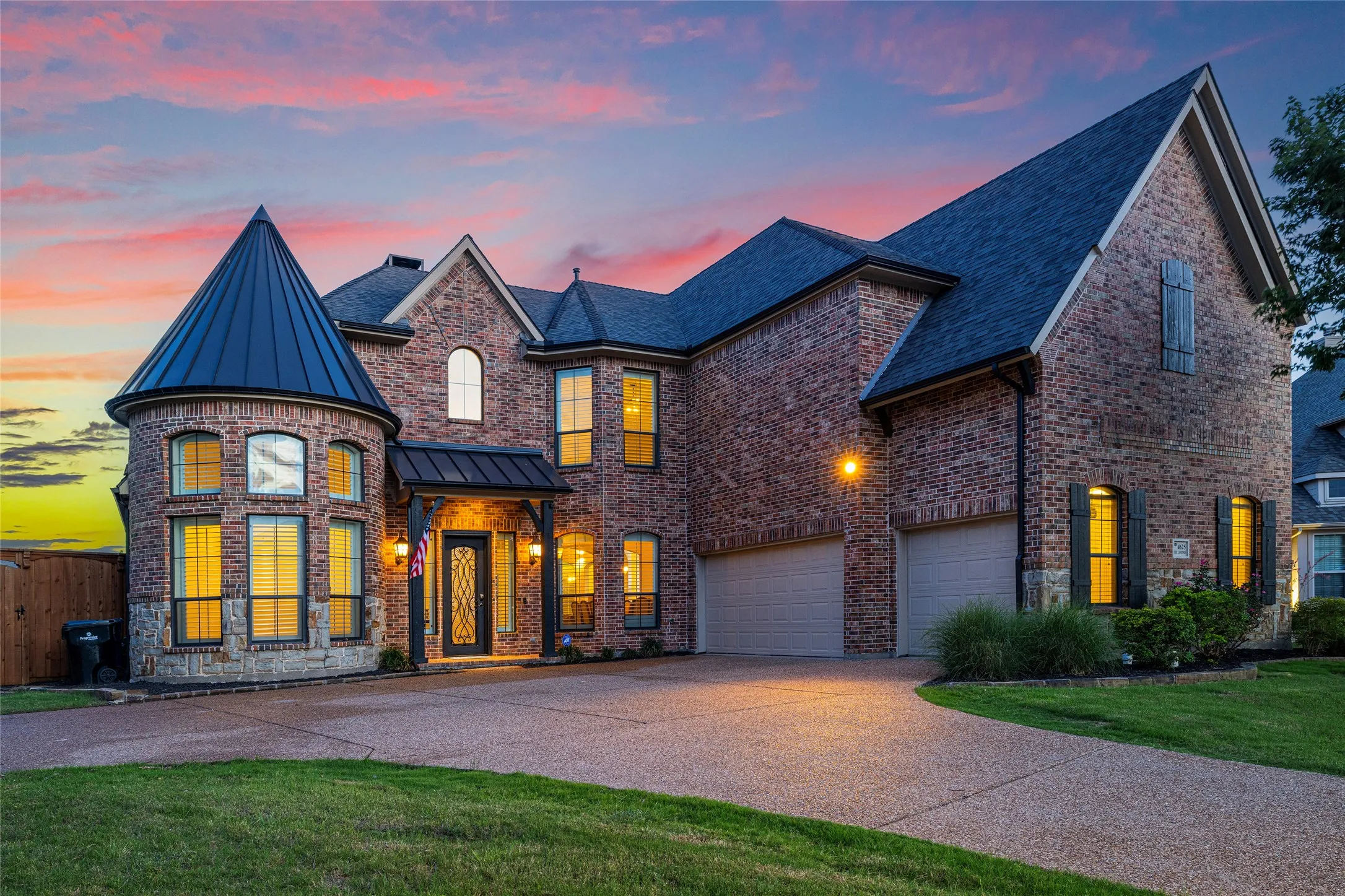 Single Family Residence For Sale in Denton County , 4625 The Landings Court, Frisco, Texas 75033, 5 Bedroom, 4 Bathroom, 3 Garage spaces, 4,439 Sqft, built in 2006, mls#21292434, Real Estate Agent in Frisco, Homes For Sale in Denton county, Homes For Sale in Frisco, Realtor in Frisco Texas, Real Estate Brokerage Independent Realty Texas, Luminita Cordes Realtor
