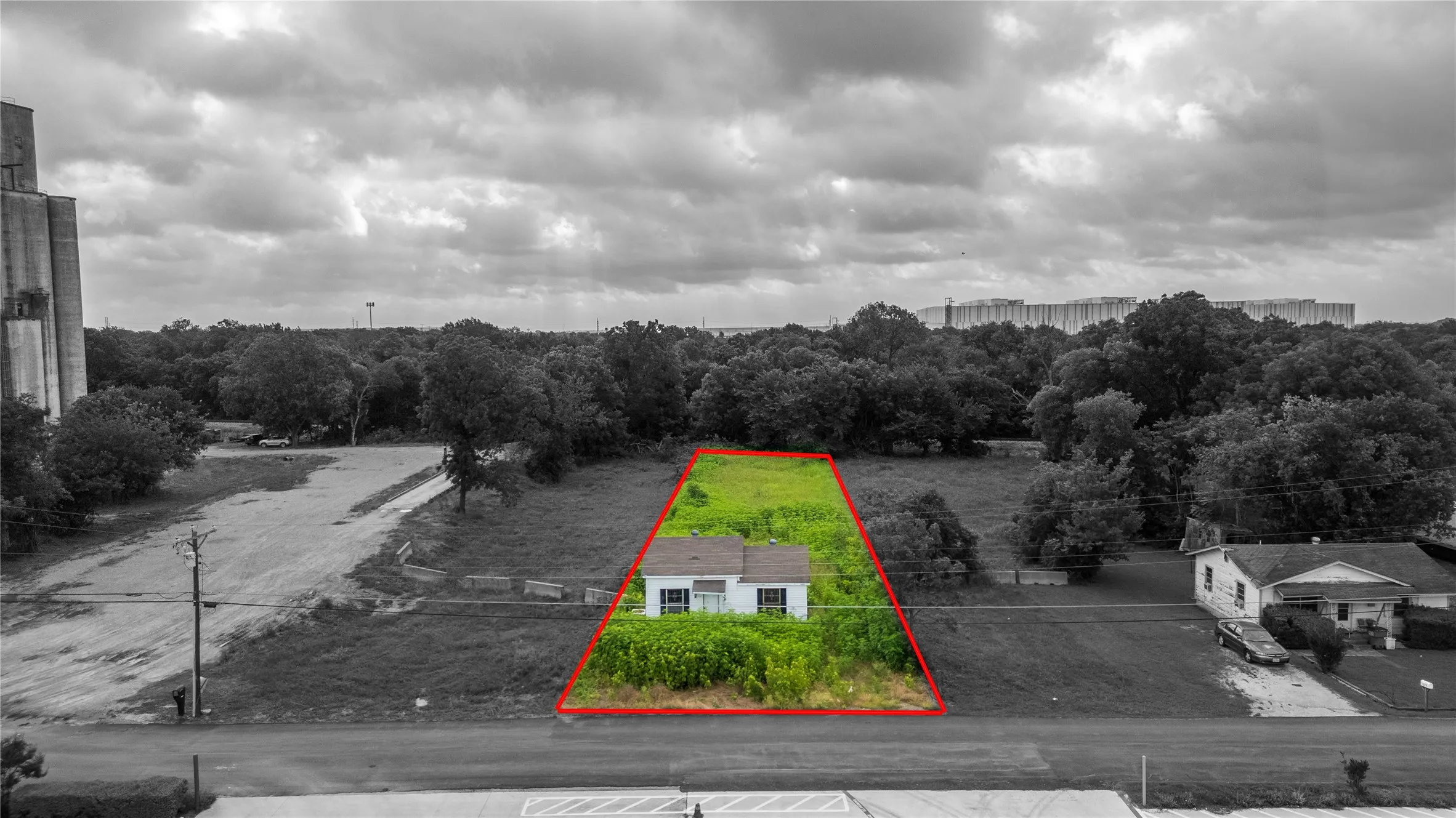 Unimproved Land For Sale in Dallas County , 1102 Katy Street, Lancaster, Texas 75146, 0, 0, Garage spaces, 0 Sqft, built in 1940, Price $200,000, mls#21293356, Real Estate Agent in Lancaster, Homes For Sale in Dallas county, Homes For Sale in Lancaster, Realtor in Lancaster Texas, Real Estate Brokerage Independent Realty Texas, Luminita Cordes Realtor
