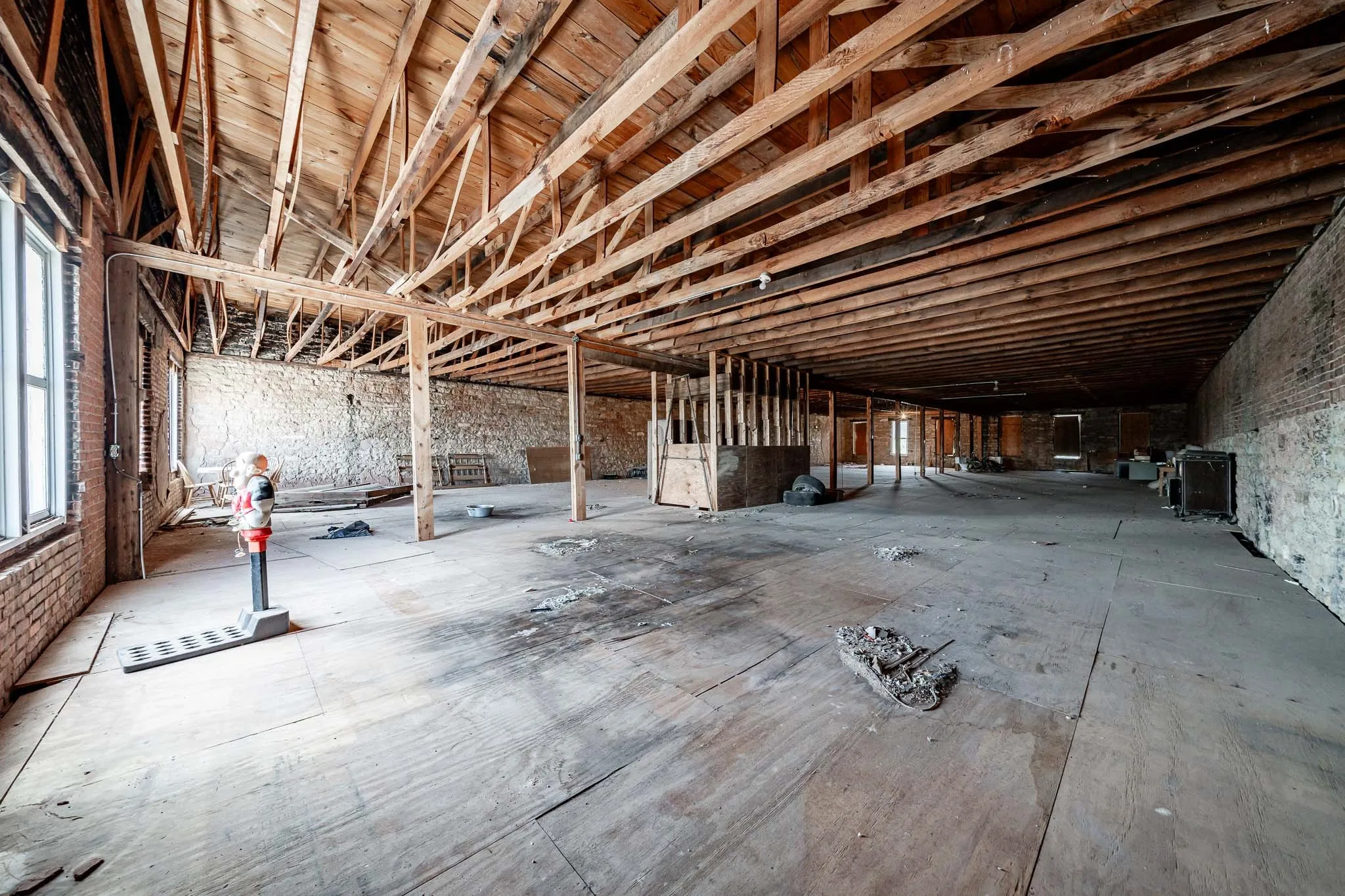 Business For Sale in Jones County , 114 E Hamilton Street, Stamford, Texas 79553, 0, 0, Garage spaces, 0 Sqft, built in 1900, Price $69,900, mls#21293209, Real Estate Agent in Stamford, Homes For Sale in Jones county, Homes For Sale in Stamford, Realtor in Stamford Texas, Real Estate Brokerage Independent Realty Texas, Luminita Cordes Realtor