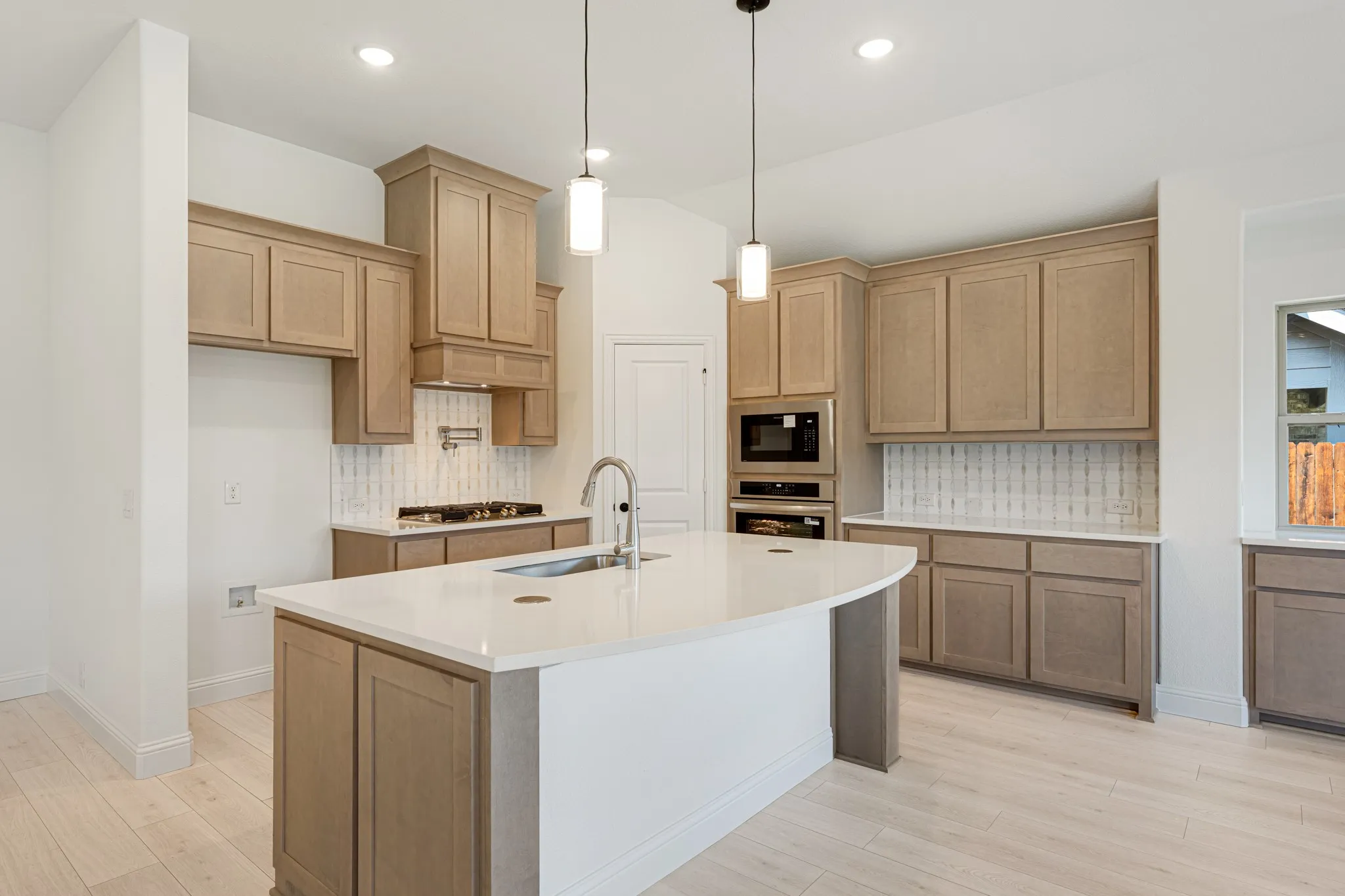 Single Family Residence For Sale in Dallas County , 1621 Community Drive, Cedar Hill, Texas 75104, 3 Bedroom, 2 Bathroom, 2 Garage spaces, 2,313 Sqft, built in 2026, mls#21293451, Real Estate Agent in Cedar Hill, Homes For Sale in Dallas county, Homes For Sale in Cedar Hill, Realtor in Cedar Hill Texas, Real Estate Brokerage Independent Realty Texas, Luminita Cordes Realtor