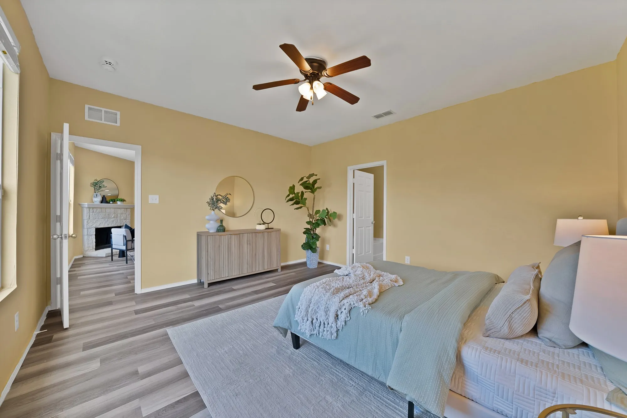 Single Family Residence For Sale in Denton County , 3109 Walker Creek Drive, Little Elm, Texas 75068, 4 Bedroom, 3 Bathroom, 2 Garage spaces, 1,763 Sqft, built in 2017, mls#21290969, Real Estate Agent in Little Elm, Homes For Sale in Denton county, Homes For Sale in Little Elm, Realtor in Little Elm Texas, Real Estate Brokerage Independent Realty Texas, Luminita Cordes Realtor
