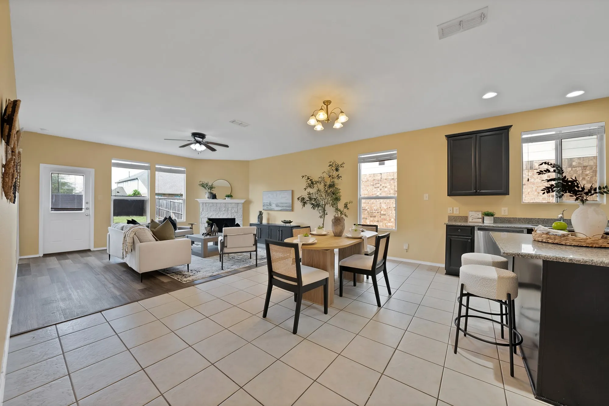 Single Family Residence For Sale in Denton County , 3109 Walker Creek Drive, Little Elm, Texas 75068, 4 Bedroom, 3 Bathroom, 2 Garage spaces, 1,763 Sqft, built in 2017, mls#21290969, Real Estate Agent in Little Elm, Homes For Sale in Denton county, Homes For Sale in Little Elm, Realtor in Little Elm Texas, Real Estate Brokerage Independent Realty Texas, Luminita Cordes Realtor