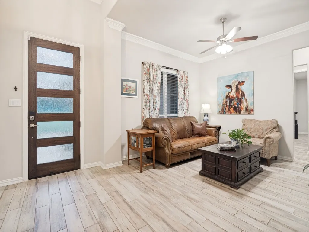 Single Family Residence For Sale in Hunt County , 3940 Vista Oak Drive, Royse City, Texas 75189, 4 Bedroom, 3 Bathroom, 3 Garage spaces, 3,004 Sqft, built in 2024, mls#21293491, Real Estate Agent in Royse City, Homes For Sale in Hunt county, Homes For Sale in Royse City, Realtor in Royse City Texas, Real Estate Brokerage Independent Realty Texas, Luminita Cordes Realtor