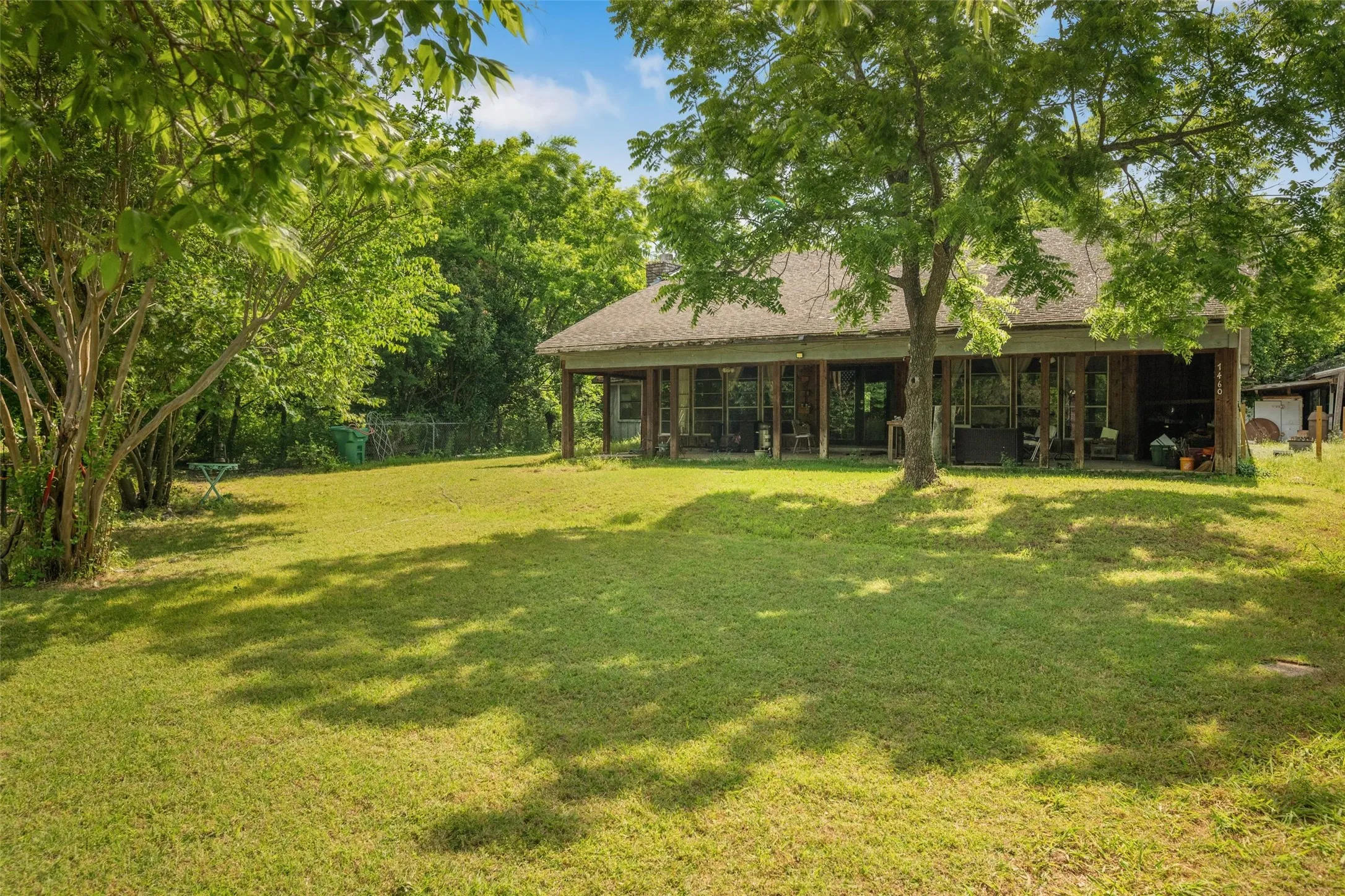Single Family Residence For Sale in Collin County , 7460 County Road 990, Princeton, Texas 75407, 2 Bedroom, 2 Bathroom, Garage spaces, 1,862 Sqft, built in 1978, mls#21275806, Real Estate Agent in Princeton, Homes For Sale in Collin county, Homes For Sale in Princeton, Realtor in Princeton Texas, Real Estate Brokerage Independent Realty Texas, Luminita Cordes Realtor