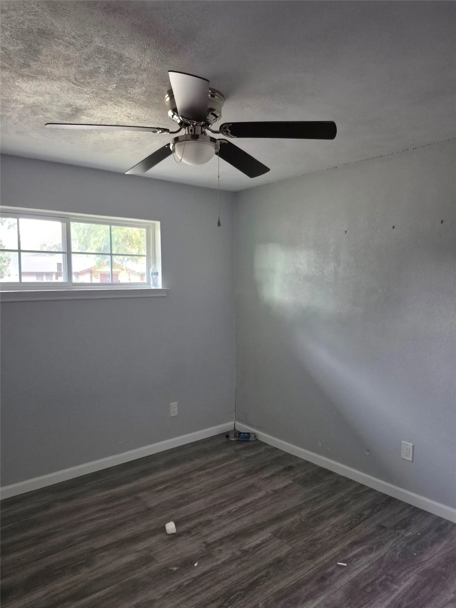 Single Family Residence For Sale in Dallas County , 631 Cove Hollow Drive, Dallas, Texas 75224, 3 Bedroom, 2 Bathroom, 2 Garage spaces, 1,404 Sqft, built in 1965, mls#21293370, Real Estate Agent in Dallas, Homes For Sale in Dallas county, Homes For Sale in Dallas, Realtor in Dallas Texas, Real Estate Brokerage Independent Realty Texas, Luminita Cordes Realtor