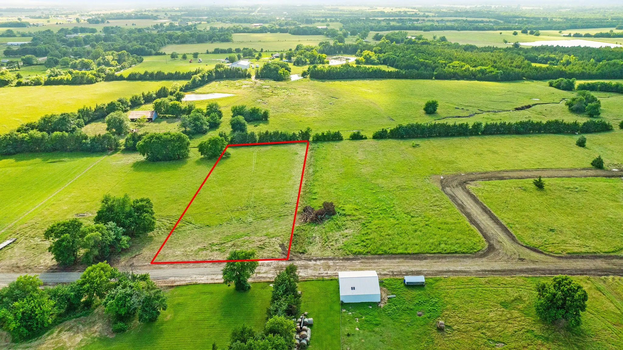 Improved Land For Sale in Lamar County , 393 Private Road 33261, Sumner, Texas 75486, 0, 0, Garage spaces, 0 Sqft, built in 0, mls#21293484, Real Estate Agent in Sumner, Homes For Sale in Lamar county, Homes For Sale in Sumner, Realtor in Sumner Texas, Real Estate Brokerage Independent Realty Texas, Luminita Cordes Realtor