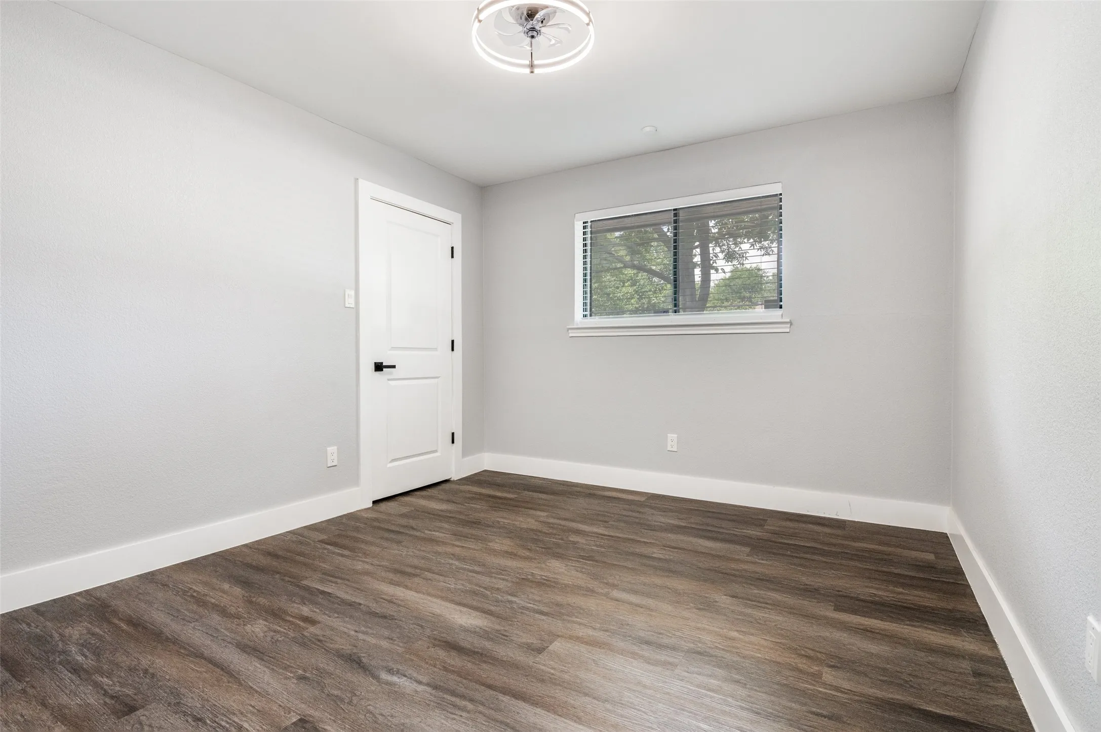 Single Family Residence For Rent in Dallas County , 830 Bordner Drive, Lancaster, Texas 75146, 3 Bedrooms, 2 Bathrooms, 2 Garage spaces, 1,821 Sqft, built in 1978, Price $2,300, mls#21292632, Real Estate Agent in Lancaster, Homes For Rent in Dallas county, Homes For Rent in Lancaster, Realtor in Lancaster Texas, Real Estate Brokerage Independent Realty Texas, Luminita Cordes Realtor