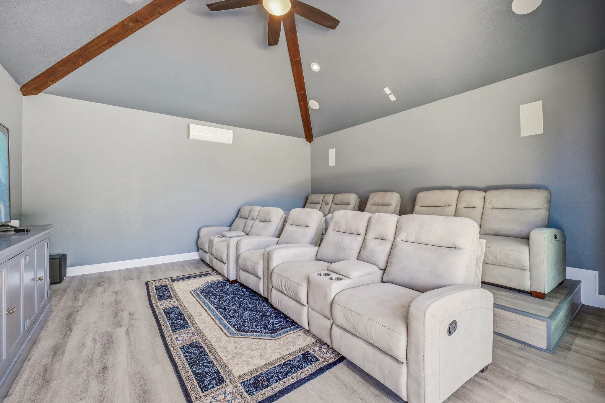 Single Family Residence For Sale in Parker County , 8681 Sari Strong Drive, Weatherford, Texas 76087, 5 Bedroom, 3 Bathroom, 3 Garage spaces, 2,723 Sqft, built in 2022, mls#21292886, Real Estate Agent in Weatherford, Homes For Sale in Parker county, Homes For Sale in Weatherford, Realtor in Weatherford Texas, Real Estate Brokerage Independent Realty Texas, Luminita Cordes Realtor