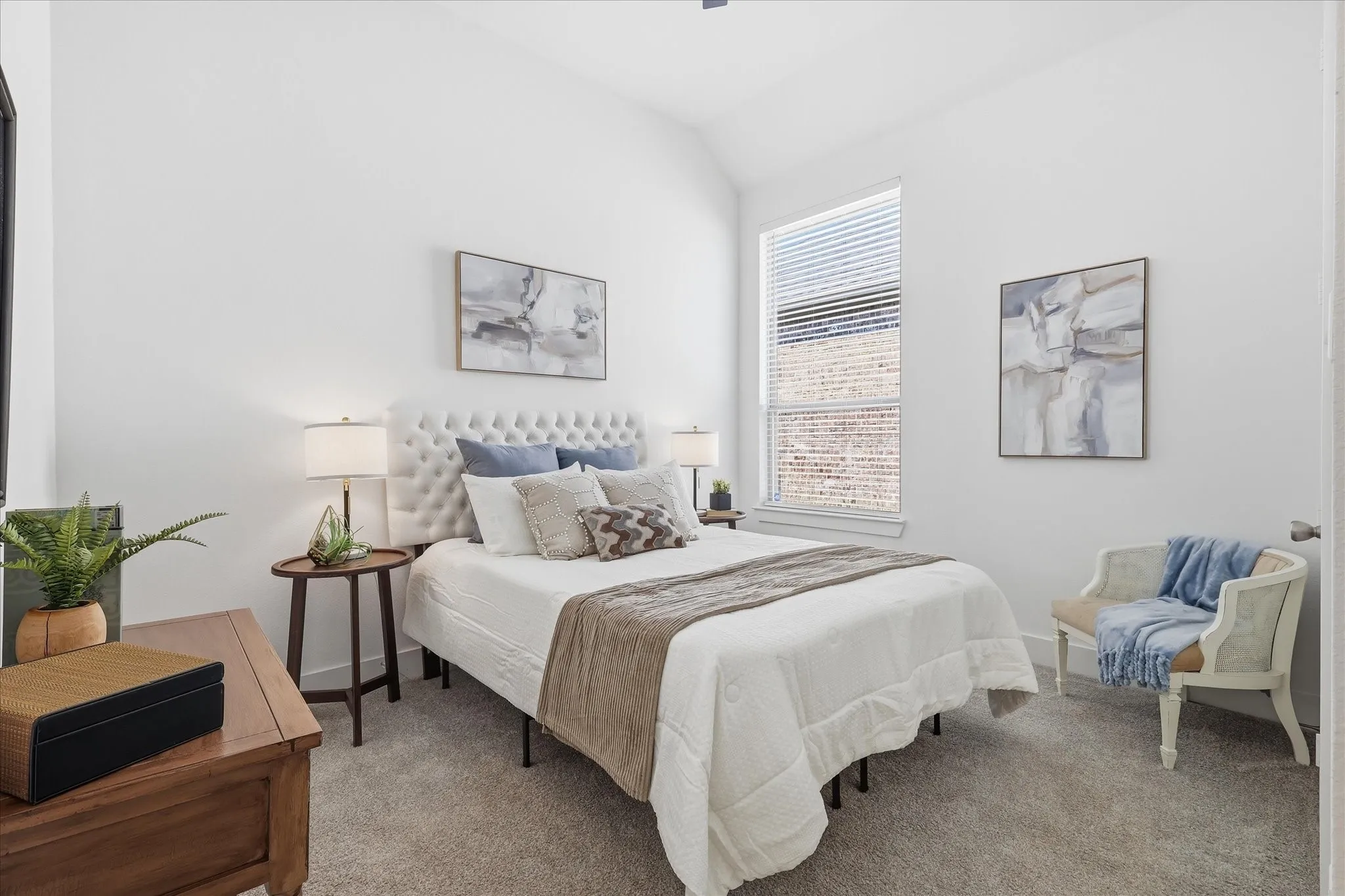 Additional bedroom with natural lighting, walk in closet and fan!