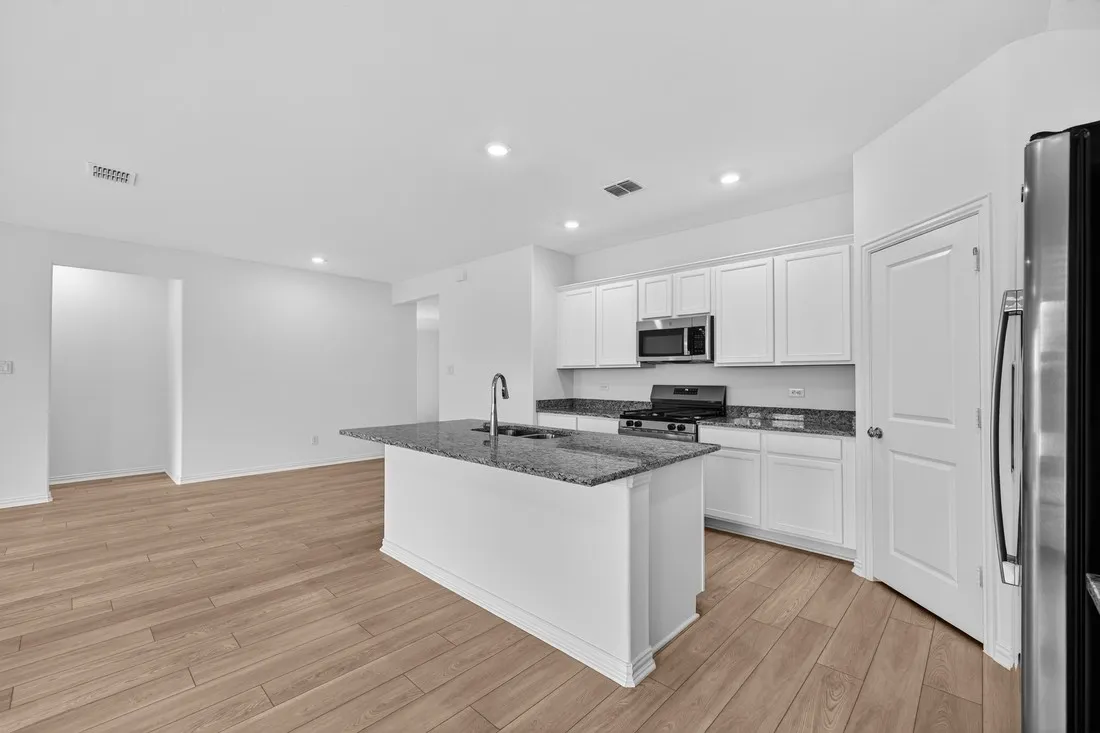 2341 Buffalo Bayou Way ~ Ready Now