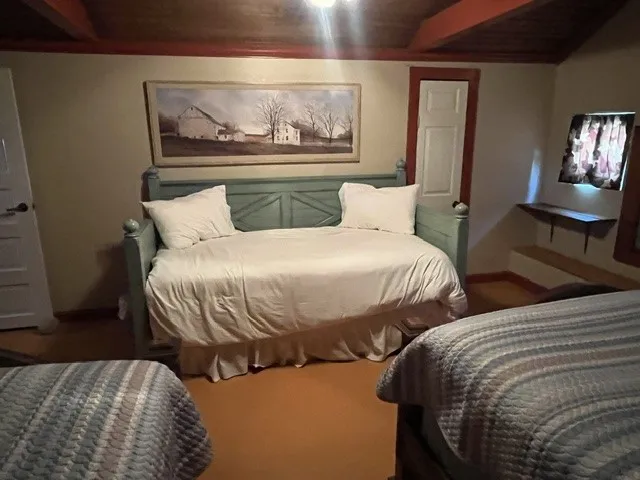 Single Family Residence For Sale in Hamilton County , 715 County Road 426, Purmela, Texas 76566, 3 Bedrooms, 2 Bathrooms, Garage spaces, 1,258 Sqft, built in 2008, Price $649,900, mls#21293550, Real Estate Agent in Purmela, Homes For Sale in Hamilton county, Homes For Sale in Purmela, Realtor in Purmela Texas, Real Estate Brokerage Independent Realty Texas, Luminita Cordes Realtor