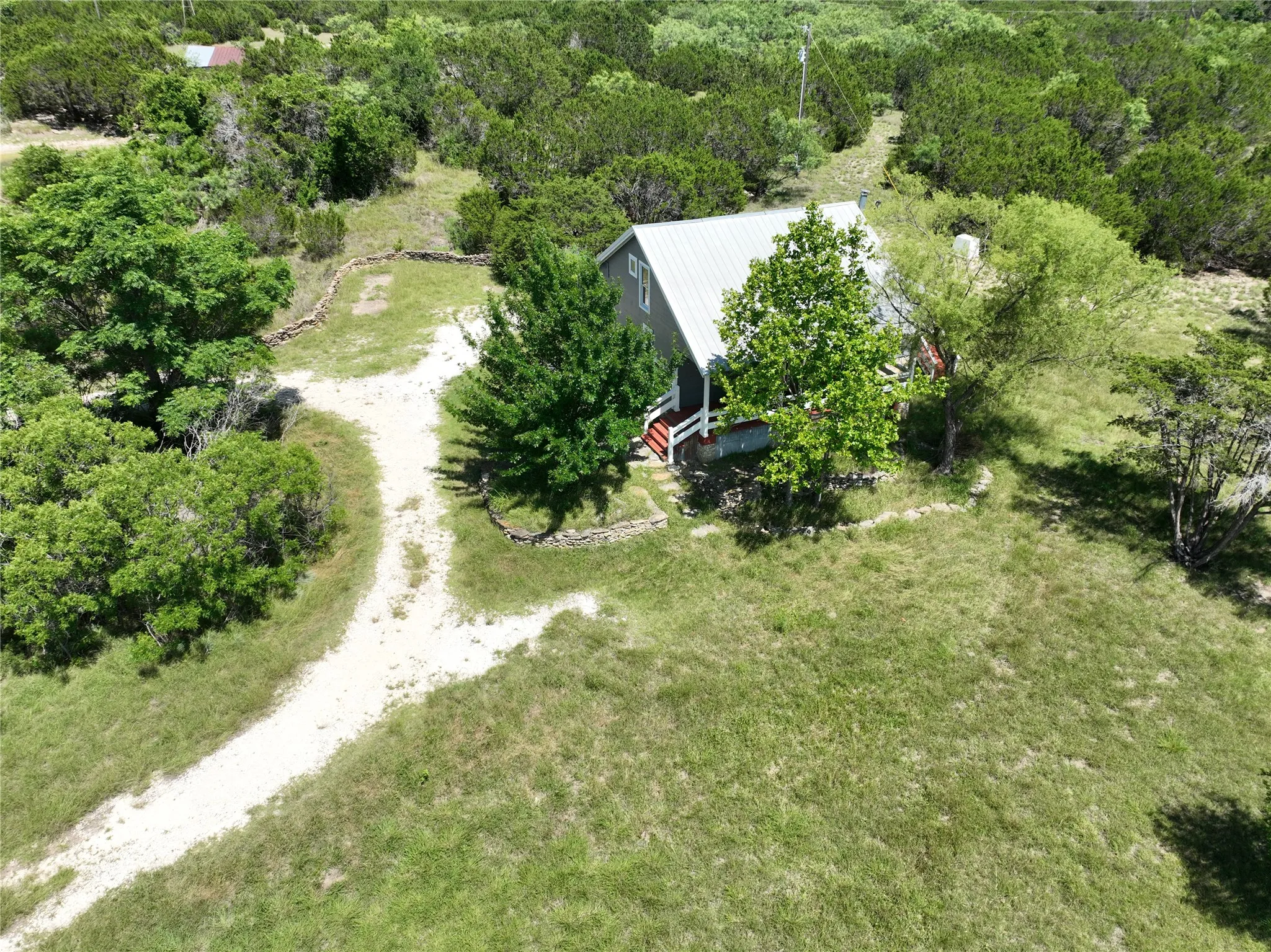 Single Family Residence For Sale in Hamilton County , 715 County Road 426, Purmela, Texas 76566, 3 Bedrooms, 2 Bathrooms, Garage spaces, 1,258 Sqft, built in 2008, Price $649,900, mls#21293550, Real Estate Agent in Purmela, Homes For Sale in Hamilton county, Homes For Sale in Purmela, Realtor in Purmela Texas, Real Estate Brokerage Independent Realty Texas, Luminita Cordes Realtor