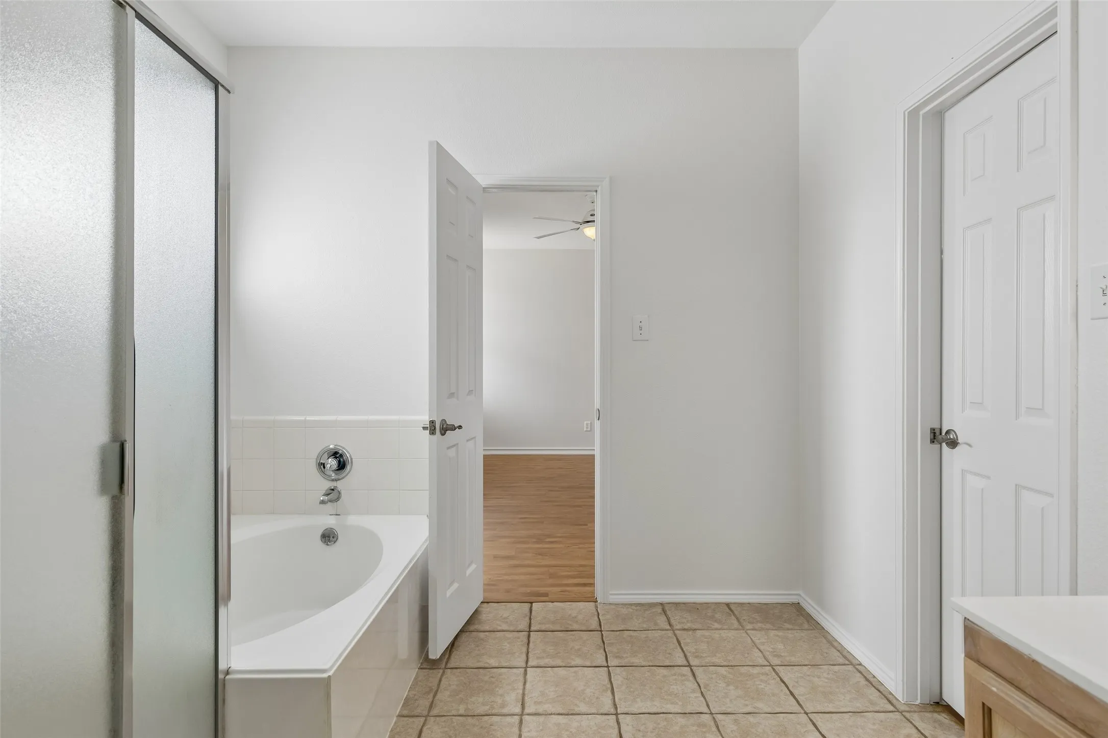 Single Family Residence For Sale in Collin County , 6508 Courtyards Drive, Mc Kinney, Texas 75072, 3 Bedroom, 2 Bathroom, 2 Garage spaces, 1,781 Sqft, built in 2001, mls#21293557, Real Estate Agent in Mc Kinney, Homes For Sale in Collin county, Homes For Sale in Mc Kinney, Realtor in Mc Kinney Texas, Real Estate Brokerage Independent Realty Texas, Luminita Cordes Realtor