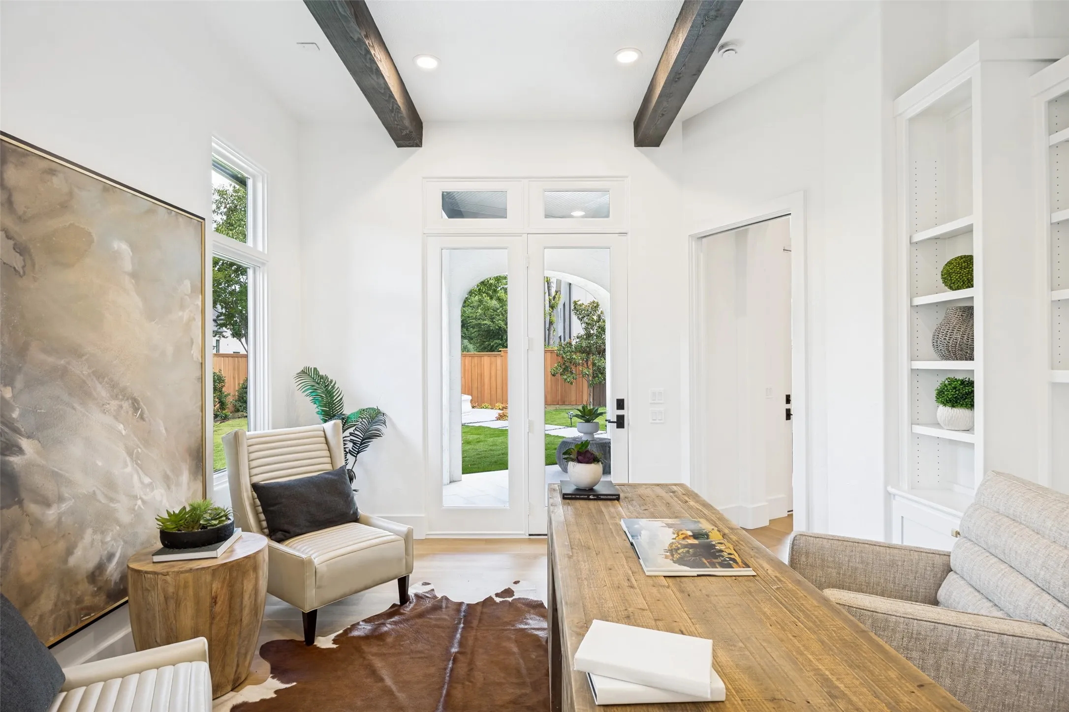 View of the office access to the back yard