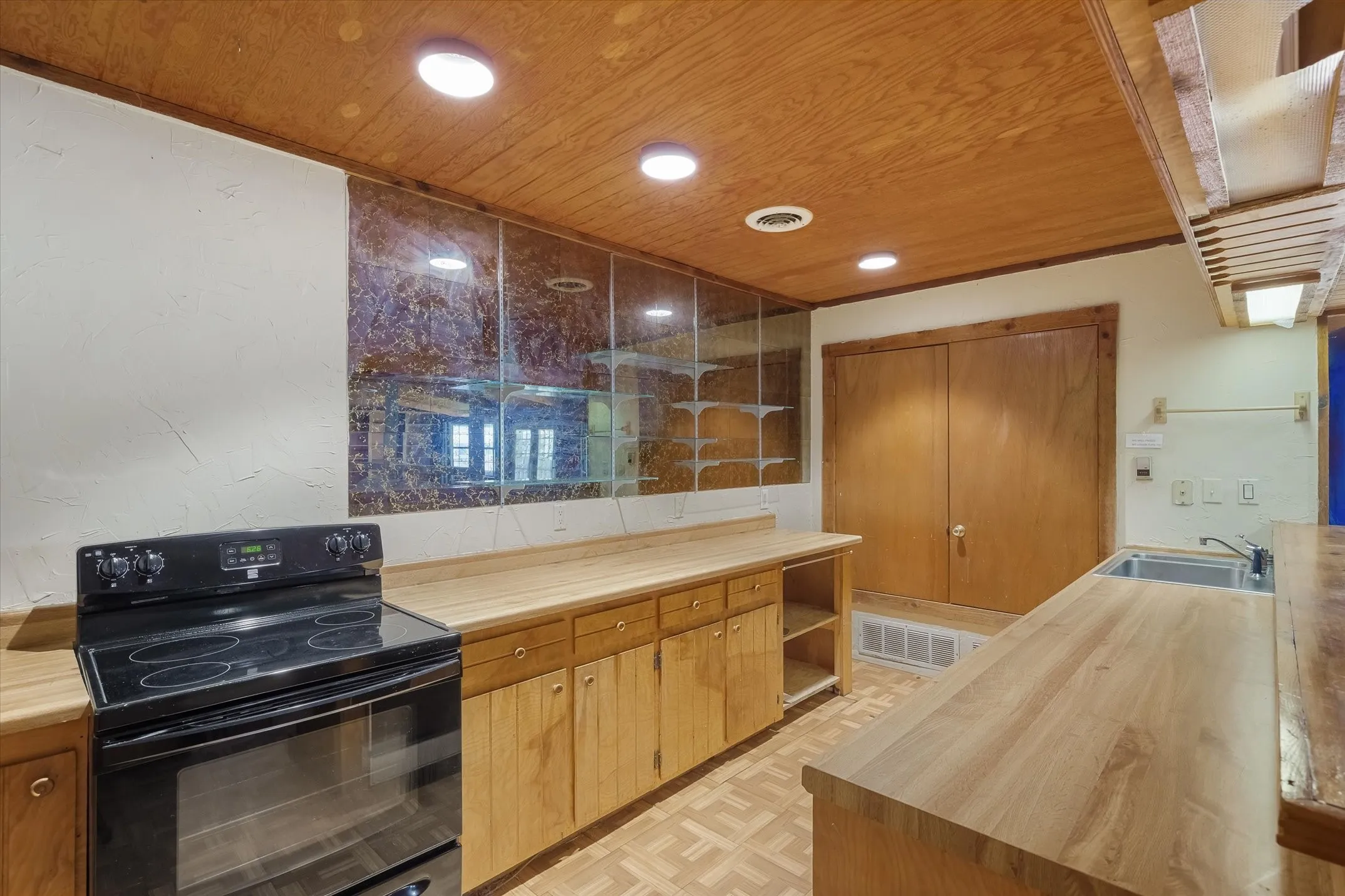 Pool House Kitchen