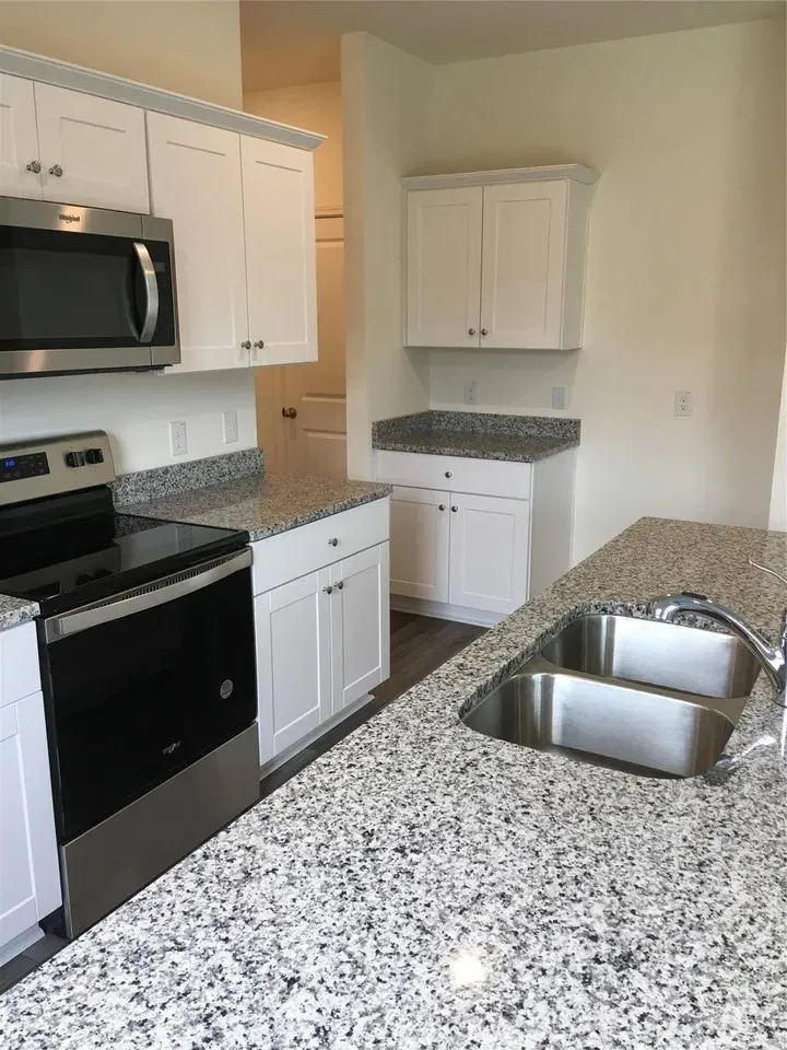 Single Family Residence For Rent in Tarrant County , 1661 Hossler Trail, Fort Worth, Texas 76052, 4 Bedroom, 3 Bathroom, 2 Garage spaces, 2,268 Sqft, built in 2023, mls#21291612, Real Estate Agent in Fort Worth, Homes For Rent in Tarrant county, Homes For Rent in Fort Worth, Realtor in Fort Worth Texas, Real Estate Brokerage Independent Realty Texas, Luminita Cordes Realtor