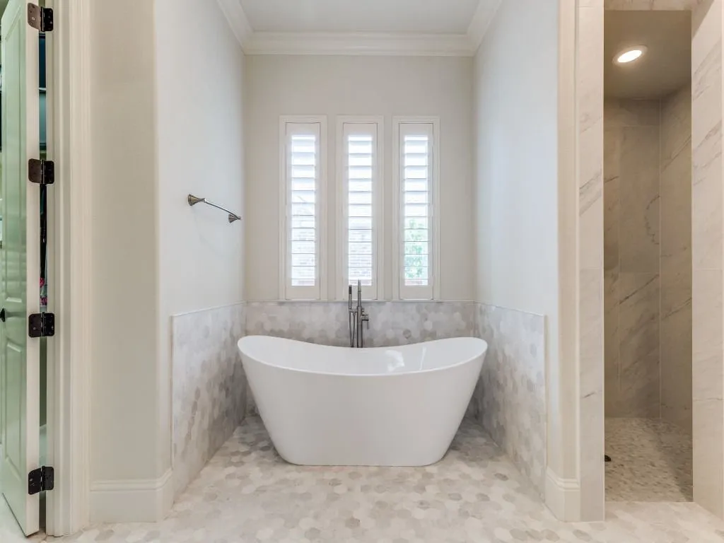 Single Family Residence For Sale in Collin County , 340 Columbia Court, Prosper, Texas 75078, 4 Bedroom, 4 Bathroom, 3 Garage spaces, 3,911 Sqft, built in 2013, mls#21292780, Real Estate Agent in Prosper, Homes For Sale in Collin county, Homes For Sale in Prosper, Realtor in Prosper Texas, Real Estate Brokerage Independent Realty Texas, Luminita Cordes Realtor
