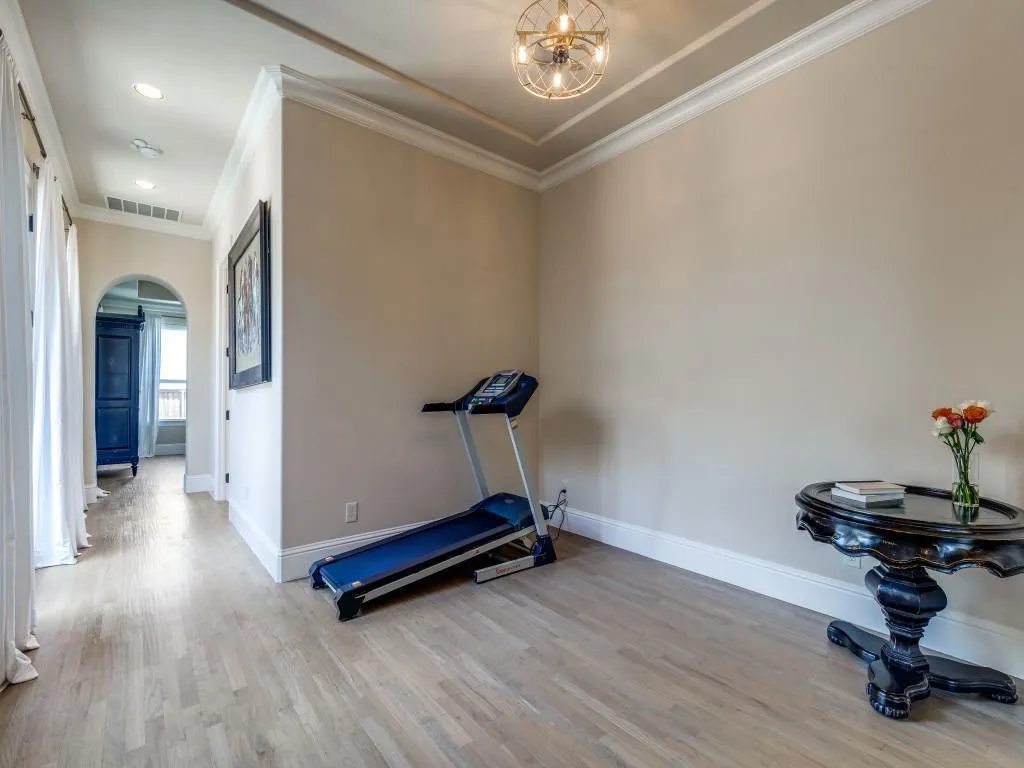 Single Family Residence For Sale in Collin County , 340 Columbia Court, Prosper, Texas 75078, 4 Bedroom, 4 Bathroom, 3 Garage spaces, 3,911 Sqft, built in 2013, mls#21292780, Real Estate Agent in Prosper, Homes For Sale in Collin county, Homes For Sale in Prosper, Realtor in Prosper Texas, Real Estate Brokerage Independent Realty Texas, Luminita Cordes Realtor
