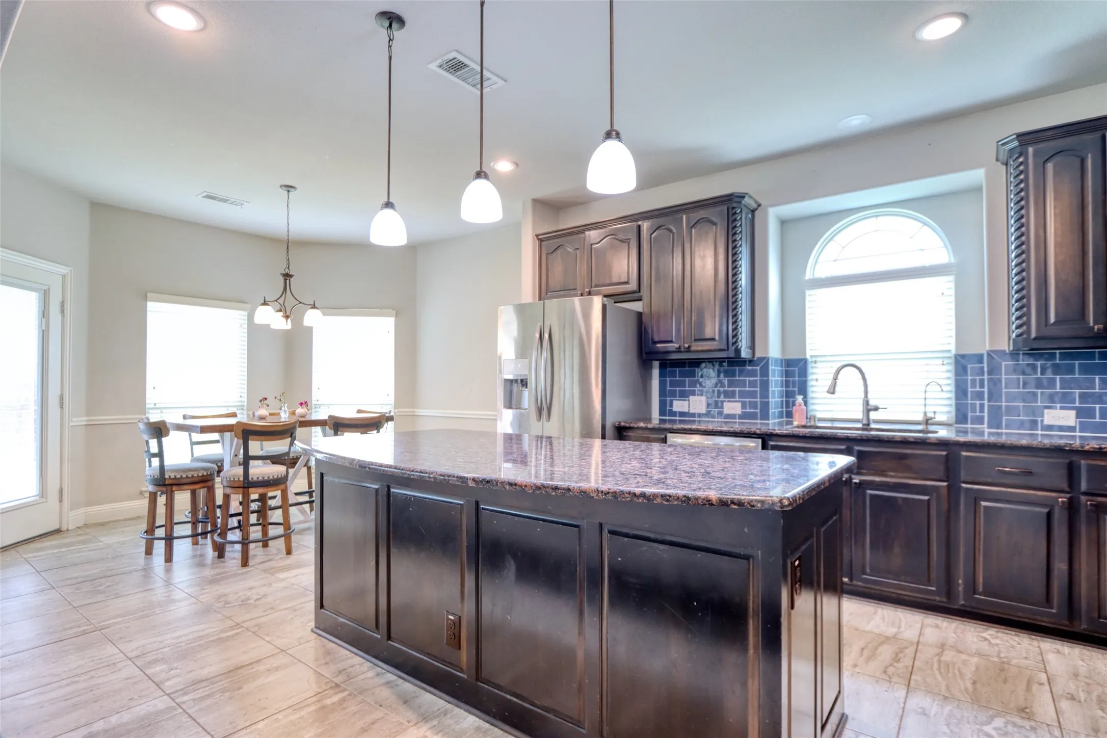 Single Family Residence For Rent in Ellis County , 2601 Grouse Hollow Way, Midlothian, Texas 76065, 6 Bedroom, 4 Bathroom, 3 Garage spaces, 4,266 Sqft, built in 2019, Price $5,000, mls#21292584, Real Estate Agent in Midlothian, Homes For Rent in Ellis county, Homes For Rent in Midlothian, Realtor in Midlothian Texas, Real Estate Brokerage Independent Realty Texas, Luminita Cordes Realtor