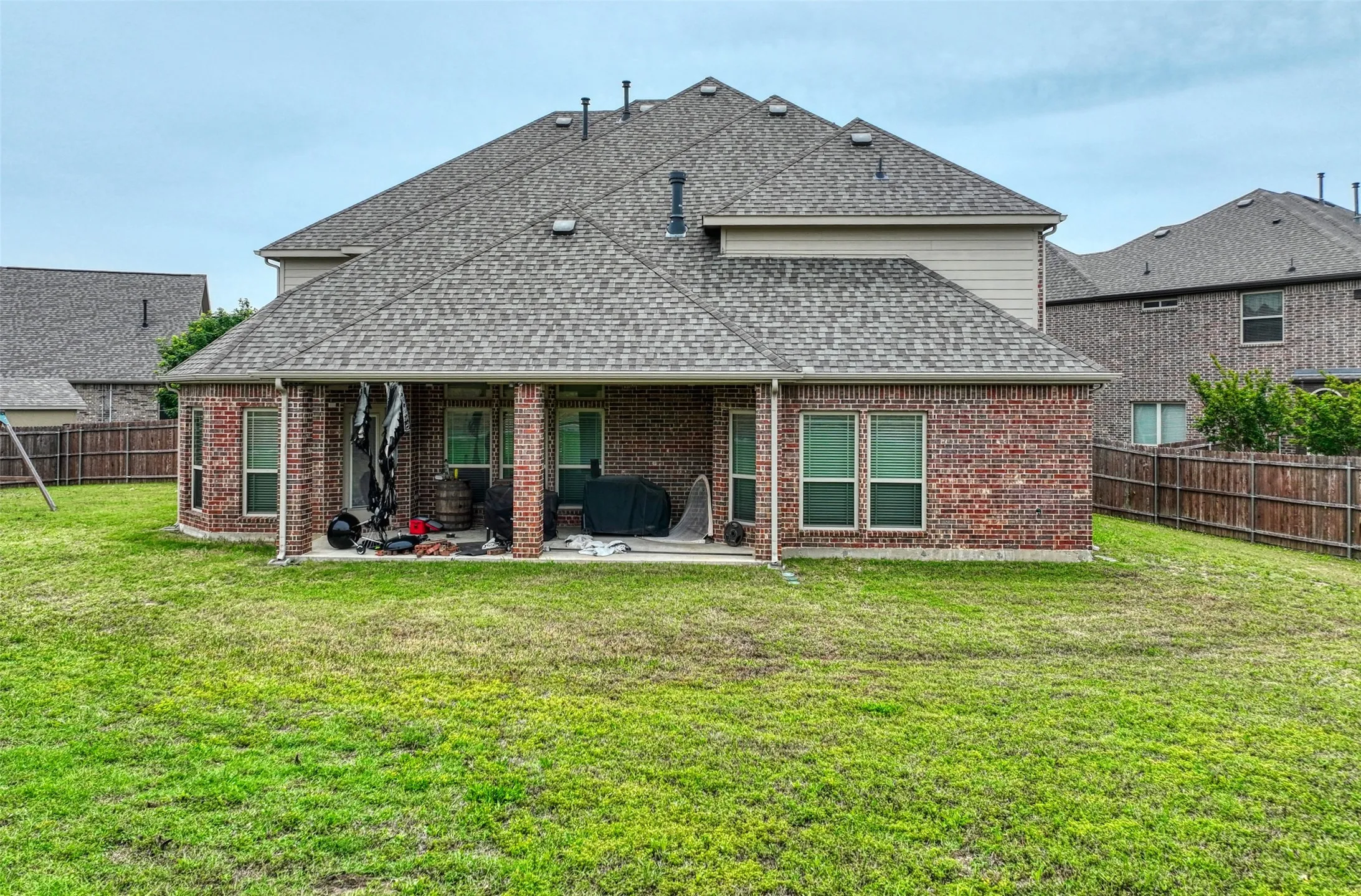 Single Family Residence For Rent in Ellis County , 2601 Grouse Hollow Way, Midlothian, Texas 76065, 6 Bedroom, 4 Bathroom, 3 Garage spaces, 4,266 Sqft, built in 2019, Price $5,000, mls#21292584, Real Estate Agent in Midlothian, Homes For Rent in Ellis county, Homes For Rent in Midlothian, Realtor in Midlothian Texas, Real Estate Brokerage Independent Realty Texas, Luminita Cordes Realtor