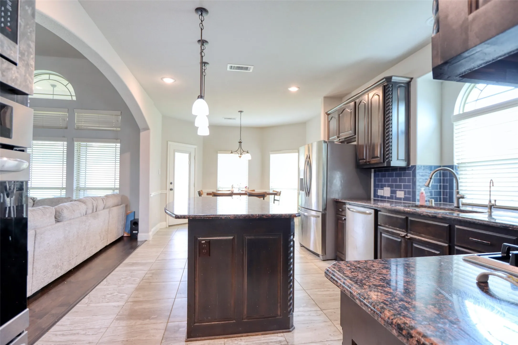 Single Family Residence For Rent in Ellis County , 2601 Grouse Hollow Way, Midlothian, Texas 76065, 6 Bedroom, 4 Bathroom, 3 Garage spaces, 4,266 Sqft, built in 2019, Price $5,000, mls#21292584, Real Estate Agent in Midlothian, Homes For Rent in Ellis county, Homes For Rent in Midlothian, Realtor in Midlothian Texas, Real Estate Brokerage Independent Realty Texas, Luminita Cordes Realtor