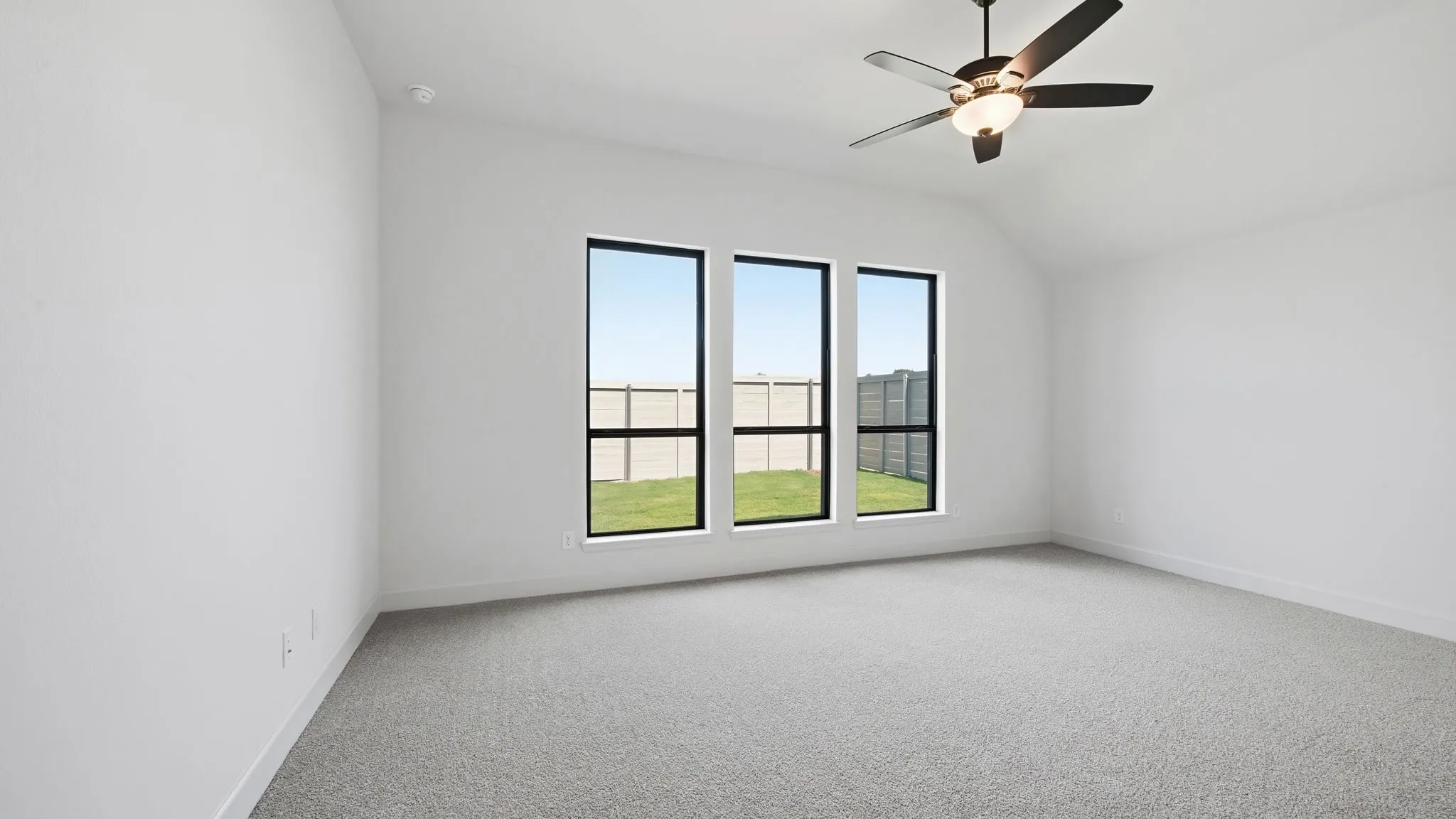 Single Family Residence For Sale in Collin County , 1324 Periwinkle Drive, Celina, Texas 75009, 4 Bedroom, 3 Bathroom, 2 Garage spaces, 2,545 Sqft, built in 2026, mls#21293607, Real Estate Agent in Celina, Homes For Sale in Collin county, Homes For Sale in Celina, Realtor in Celina Texas, Real Estate Brokerage Independent Realty Texas, Luminita Cordes Realtor
