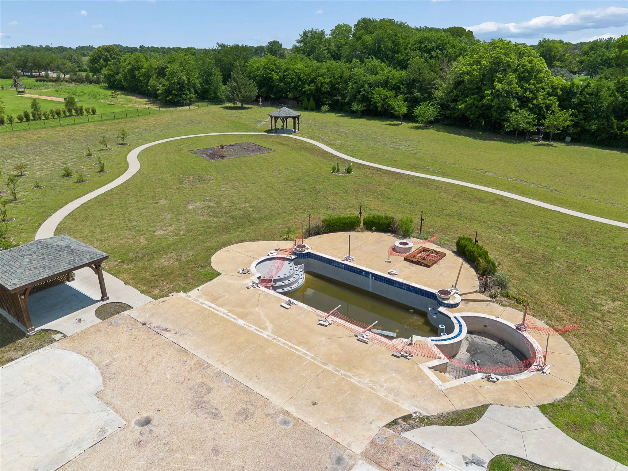 Improved Land For Sale in Collin County , 2400 Whispering Acres Lane, Lucas, Texas 75002, 0, 0, Garage spaces, 0 Sqft, built in 2014, mls#21286300, Real Estate Agent in Lucas, Homes For Sale in Collin county, Homes For Sale in Lucas, Realtor in Lucas Texas, Real Estate Brokerage Independent Realty Texas, Luminita Cordes Realtor