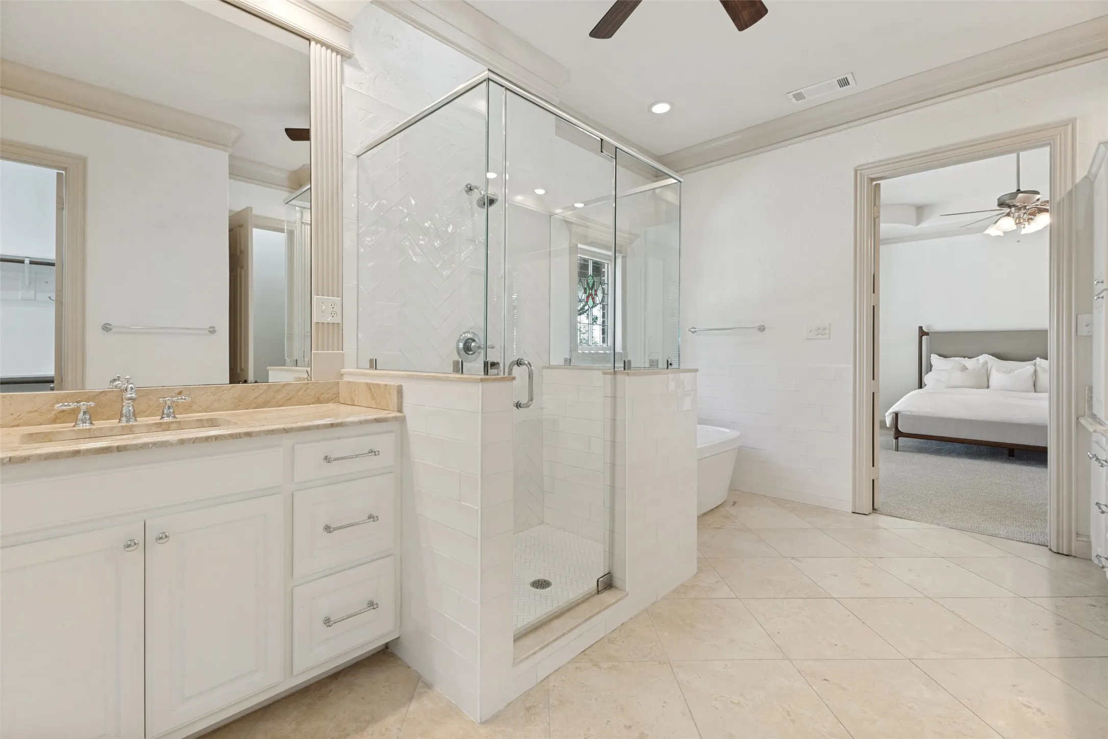 Counter tops are rich granite/marble with the most delicate design