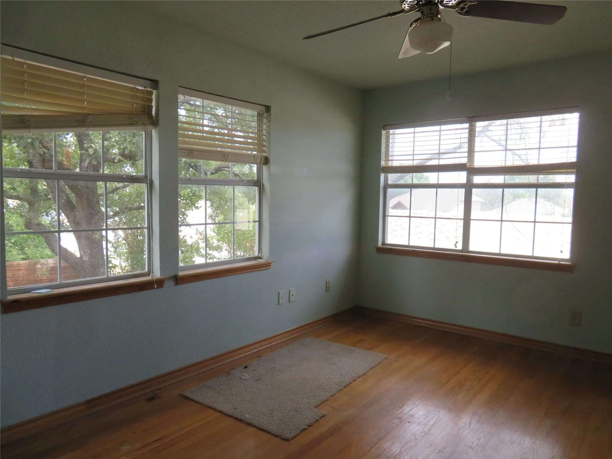 Office For Sale in Denton County , 3490 Teasley Lane, Denton, Texas 76210, 0, 0, Garage spaces, 4,294 Sqft, built in 1965, Price $550,000, mls#21291035, Real Estate Agent in Denton, Homes For Sale in Denton county, Homes For Sale in Denton, Realtor in Denton Texas, Real Estate Brokerage Independent Realty Texas, Luminita Cordes Realtor