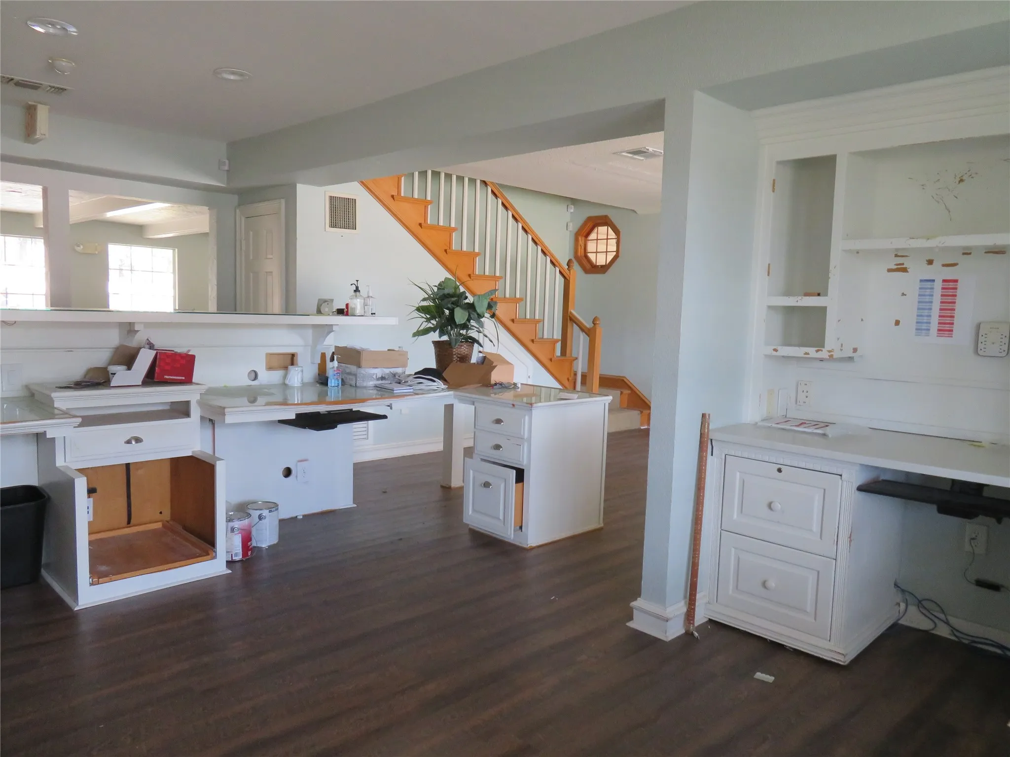 Office For Sale in Denton County , 3490 Teasley Lane, Denton, Texas 76210, 0, 0, Garage spaces, 4,294 Sqft, built in 1965, Price $550,000, mls#21291035, Real Estate Agent in Denton, Homes For Sale in Denton county, Homes For Sale in Denton, Realtor in Denton Texas, Real Estate Brokerage Independent Realty Texas, Luminita Cordes Realtor