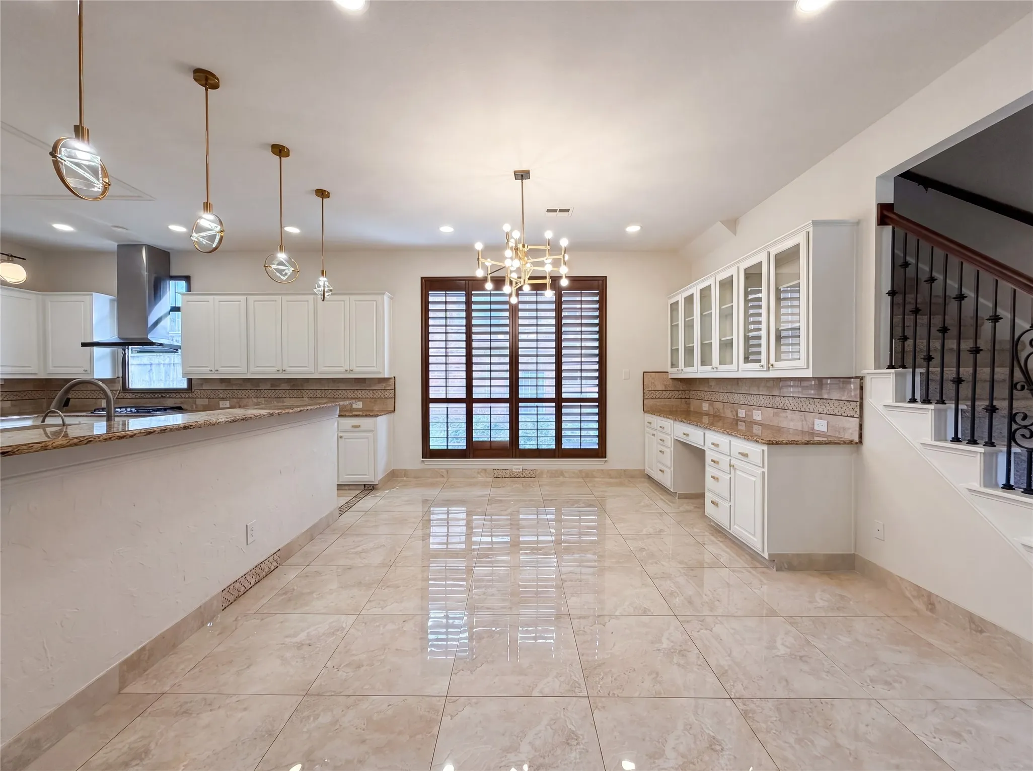 Single Family Residence For Sale in Collin County , 1429 Greenbriar Drive, Allen, Texas 75013, 5 Bedroom, 4 Bathroom, 2 Garage spaces, 3,620 Sqft, built in 1998, mls#21293616, Real Estate Agent in Allen, Homes For Sale in Collin county, Homes For Sale in Allen, Realtor in Allen Texas, Real Estate Brokerage Independent Realty Texas, Luminita Cordes Realtor