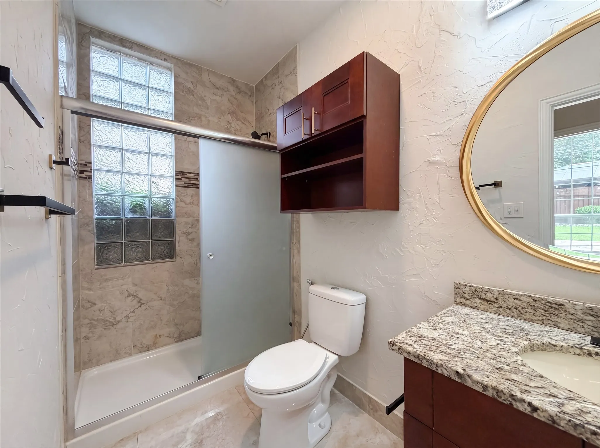 Single Family Residence For Sale in Collin County , 1429 Greenbriar Drive, Allen, Texas 75013, 5 Bedroom, 4 Bathroom, 2 Garage spaces, 3,620 Sqft, built in 1998, mls#21293616, Real Estate Agent in Allen, Homes For Sale in Collin county, Homes For Sale in Allen, Realtor in Allen Texas, Real Estate Brokerage Independent Realty Texas, Luminita Cordes Realtor