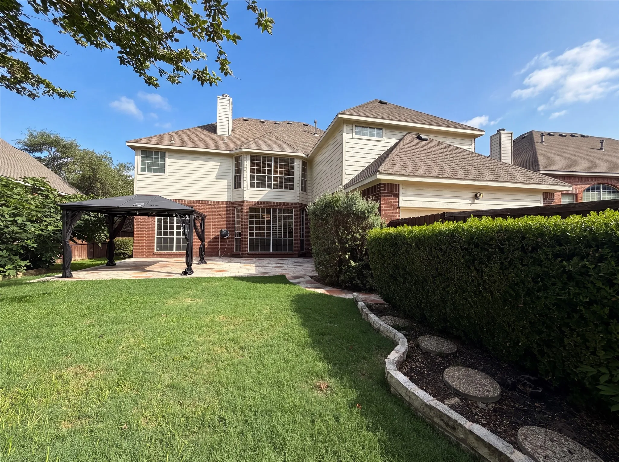 Single Family Residence For Sale in Collin County , 1429 Greenbriar Drive, Allen, Texas 75013, 5 Bedroom, 4 Bathroom, 2 Garage spaces, 3,620 Sqft, built in 1998, mls#21293616, Real Estate Agent in Allen, Homes For Sale in Collin county, Homes For Sale in Allen, Realtor in Allen Texas, Real Estate Brokerage Independent Realty Texas, Luminita Cordes Realtor