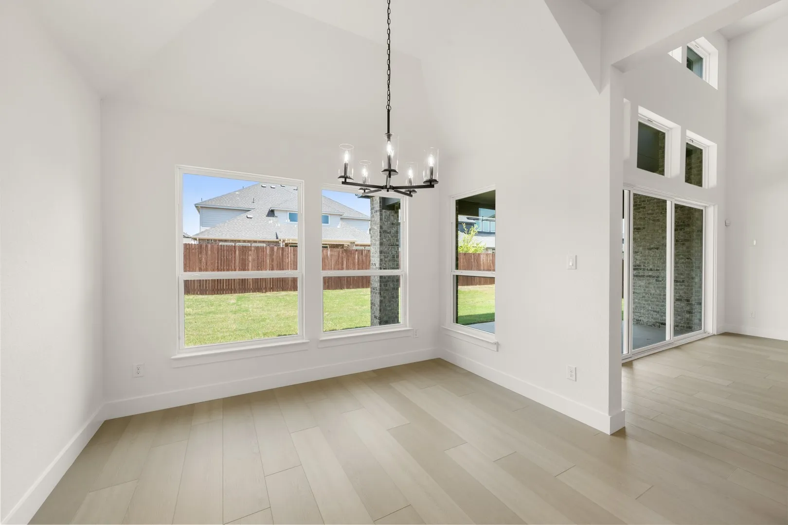 3731 Ironwood- Dining-1