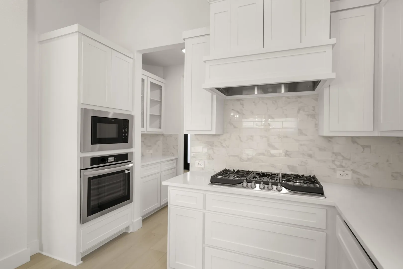 3731 Ironwood- Kitchen-4
