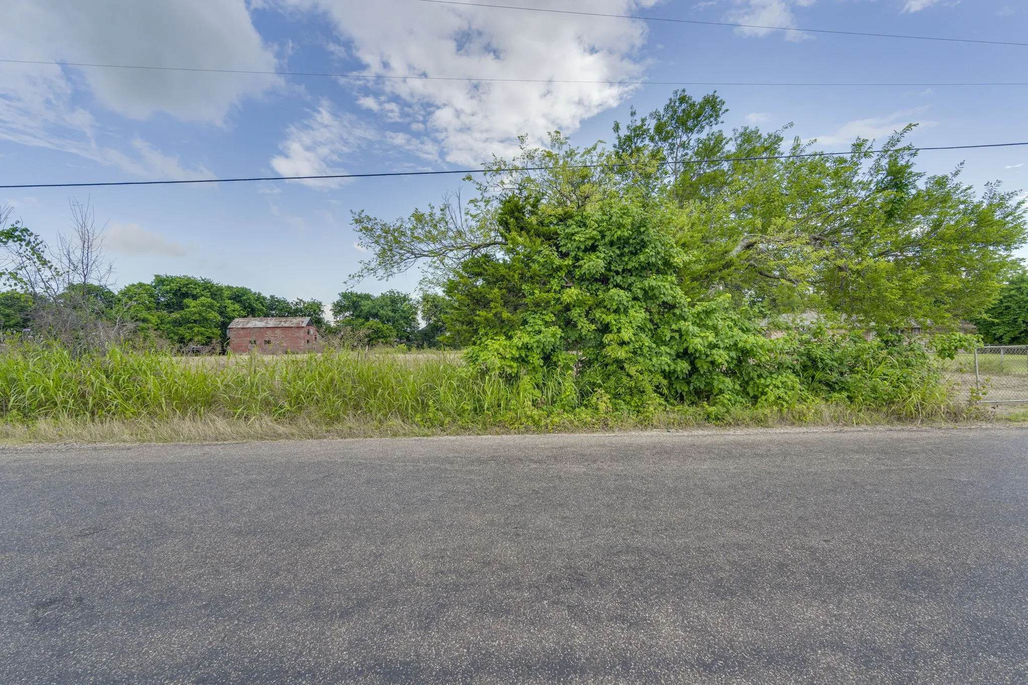 Unimproved Land For Sale in Ellis County , TBD Highland Road, Ovilla, Texas 75154, 0, 0, Garage spaces, 0 Sqft, built in 0, mls#21292834, Real Estate Agent in Ovilla, Homes For Sale in Ellis county, Homes For Sale in Ovilla, Realtor in Ovilla Texas, Real Estate Brokerage Independent Realty Texas, Luminita Cordes Realtor