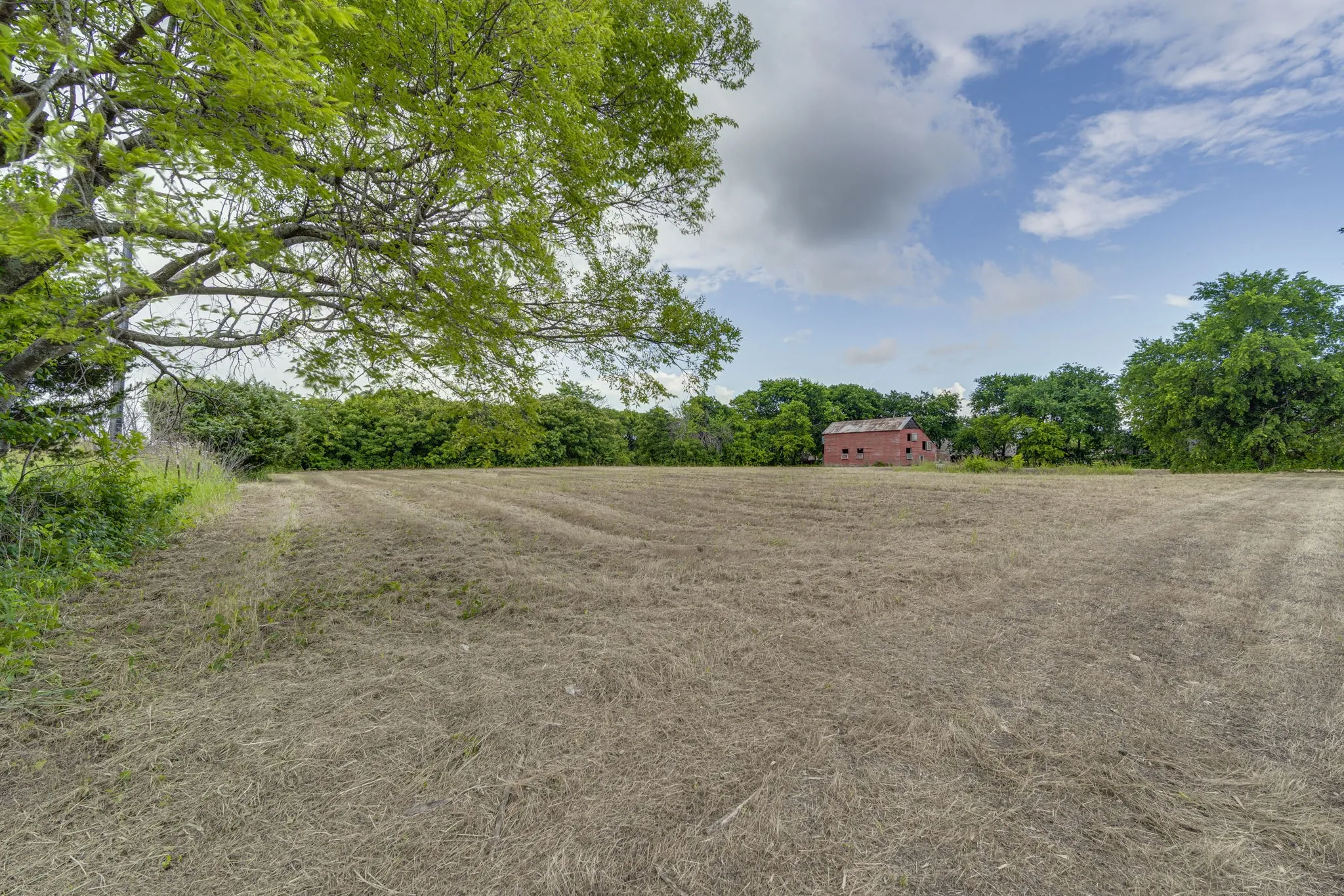 Unimproved Land For Sale in Ellis County , TBD Highland Road, Ovilla, Texas 75154, 0, 0, Garage spaces, 0 Sqft, built in 0, mls#21292834, Real Estate Agent in Ovilla, Homes For Sale in Ellis county, Homes For Sale in Ovilla, Realtor in Ovilla Texas, Real Estate Brokerage Independent Realty Texas, Luminita Cordes Realtor