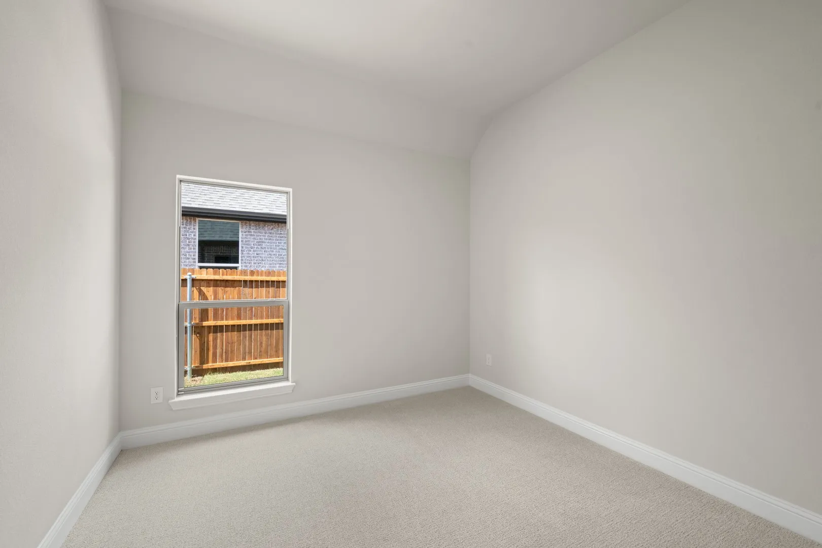 DFW-Mockingbird Hills-Concept 2533-11 Plover Street- Bedroom- Risewell Homes