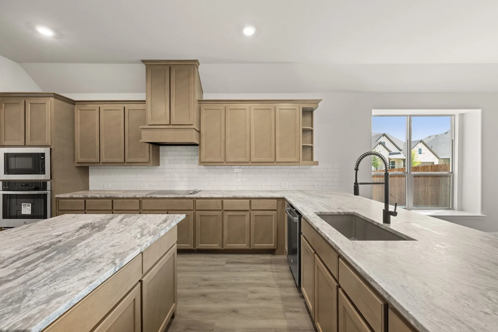 DFW-Mockingbird Hills-Concept 2533-11 Plover Street- Kitchen-Risewell Homes
