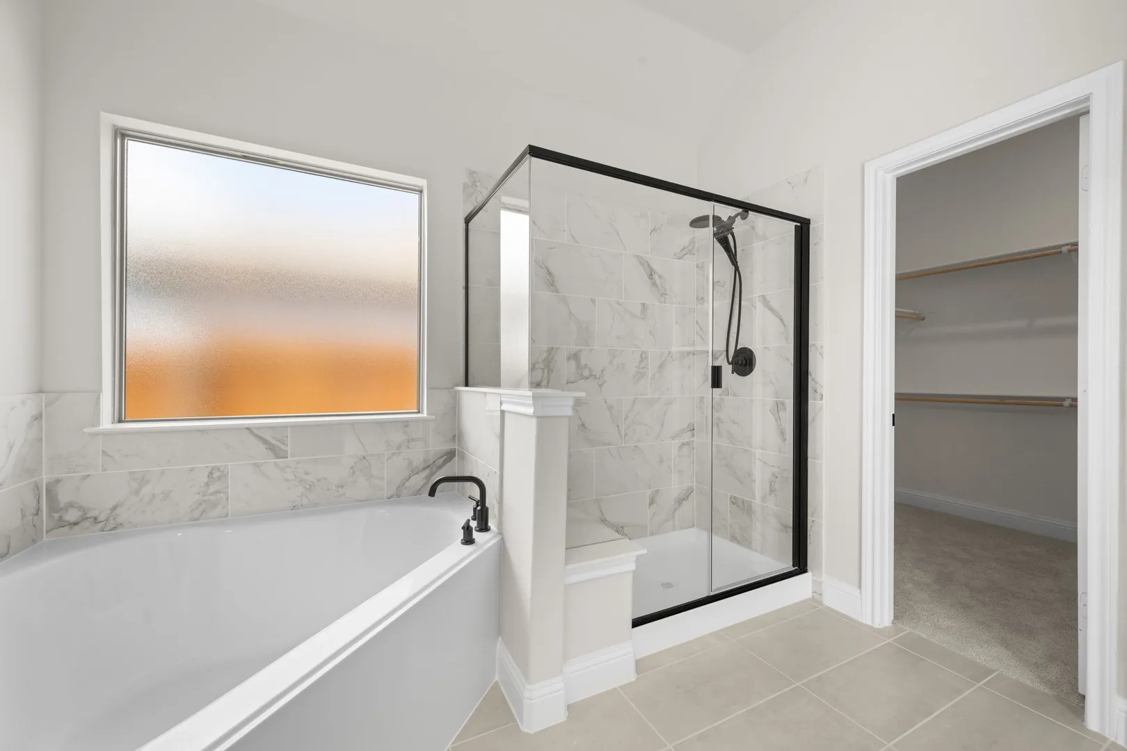 DFW-Mockingbird Hills-Concept 2533-11 Plover Street- Primary Suite- Risewell Homes-5