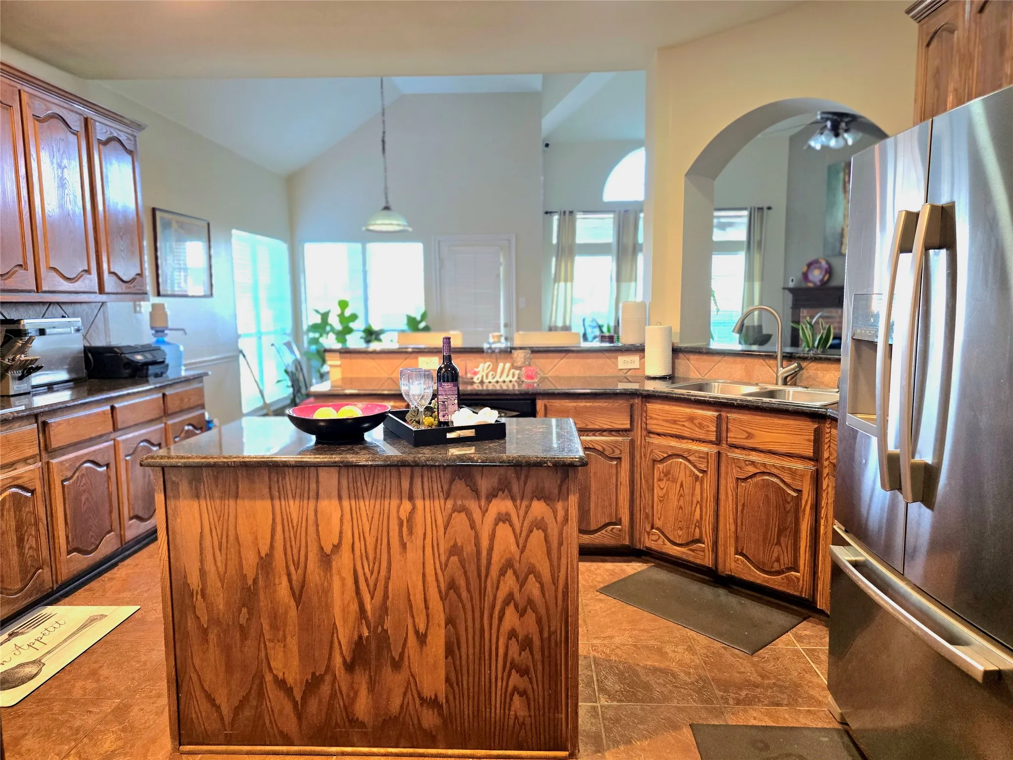 Single Family Residence For Sale in Ellis County , 506 Magnolia Lane, Glenn Heights, Texas 75154, 6 Bedroom, 4 Bathroom, 2 Garage spaces, 4,206 Sqft, built in 2006, mls#21293652, Real Estate Agent in Glenn Heights, Homes For Sale in Ellis county, Homes For Sale in Glenn Heights, Realtor in Glenn Heights Texas, Real Estate Brokerage Independent Realty Texas, Luminita Cordes Realtor