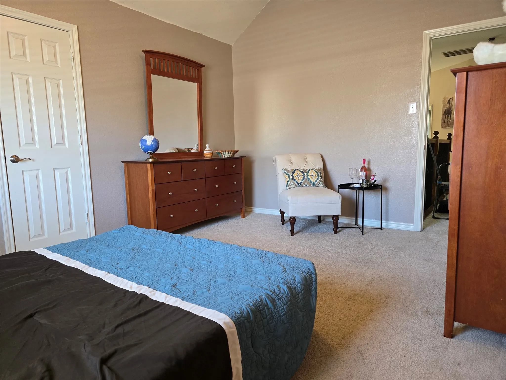Single Family Residence For Sale in Ellis County , 506 Magnolia Lane, Glenn Heights, Texas 75154, 6 Bedroom, 4 Bathroom, 2 Garage spaces, 4,206 Sqft, built in 2006, mls#21293652, Real Estate Agent in Glenn Heights, Homes For Sale in Ellis county, Homes For Sale in Glenn Heights, Realtor in Glenn Heights Texas, Real Estate Brokerage Independent Realty Texas, Luminita Cordes Realtor