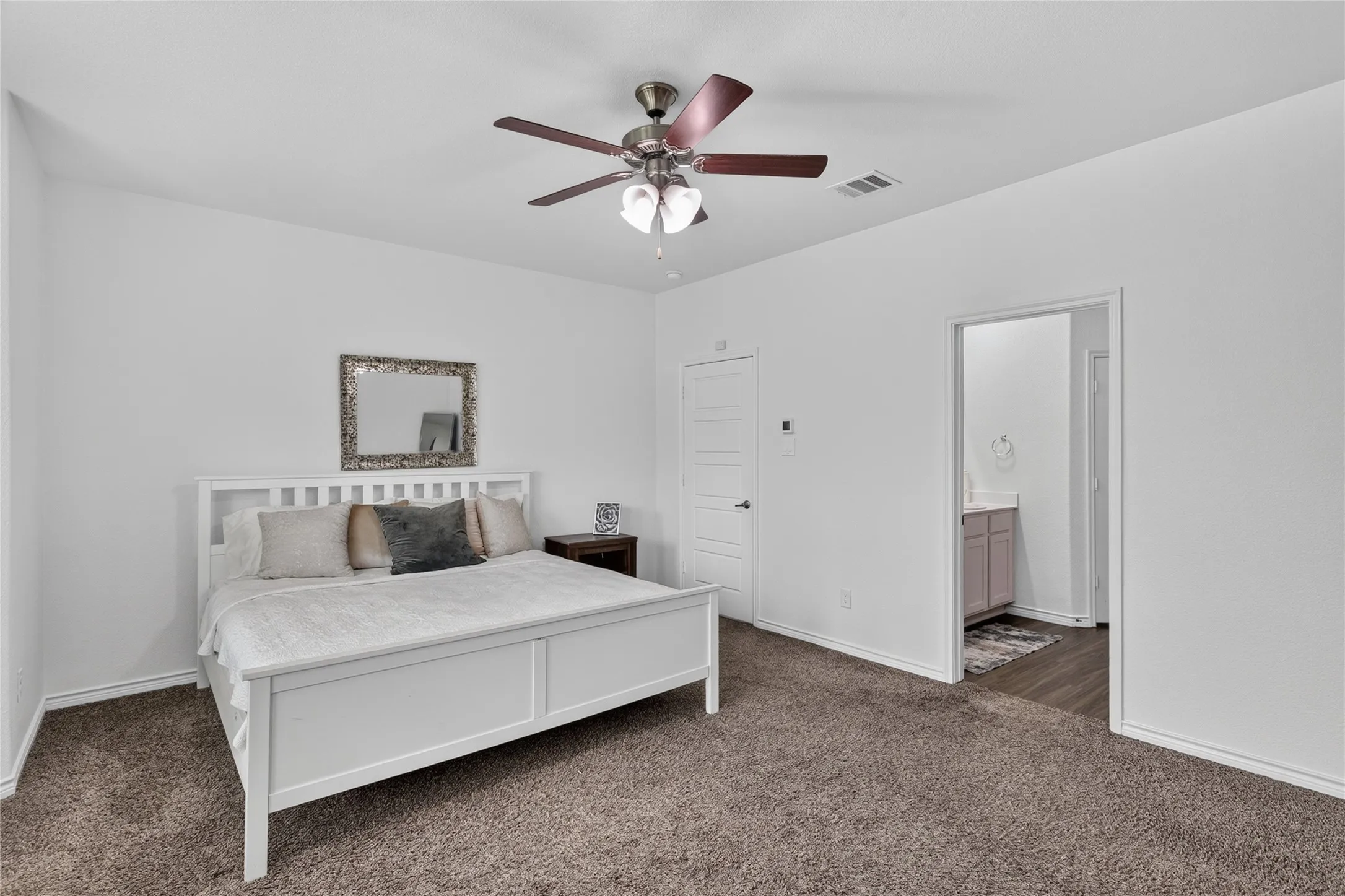 Single Family Residence For Sale in Denton County , 6404 Cheshire Street, Celina, Texas 76227, 4 Bedroom, 3 Bathroom, 2 Garage spaces, 2,738 Sqft, built in 2019, mls#21293431, Real Estate Agent in Celina, Homes For Sale in Denton county, Homes For Sale in Celina, Realtor in Celina Texas, Real Estate Brokerage Independent Realty Texas, Luminita Cordes Realtor