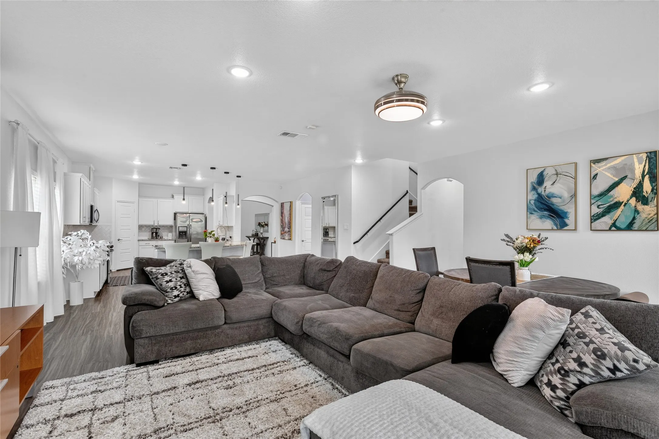 Single Family Residence For Sale in Denton County , 6404 Cheshire Street, Celina, Texas 76227, 4 Bedroom, 3 Bathroom, 2 Garage spaces, 2,738 Sqft, built in 2019, mls#21293431, Real Estate Agent in Celina, Homes For Sale in Denton county, Homes For Sale in Celina, Realtor in Celina Texas, Real Estate Brokerage Independent Realty Texas, Luminita Cordes Realtor