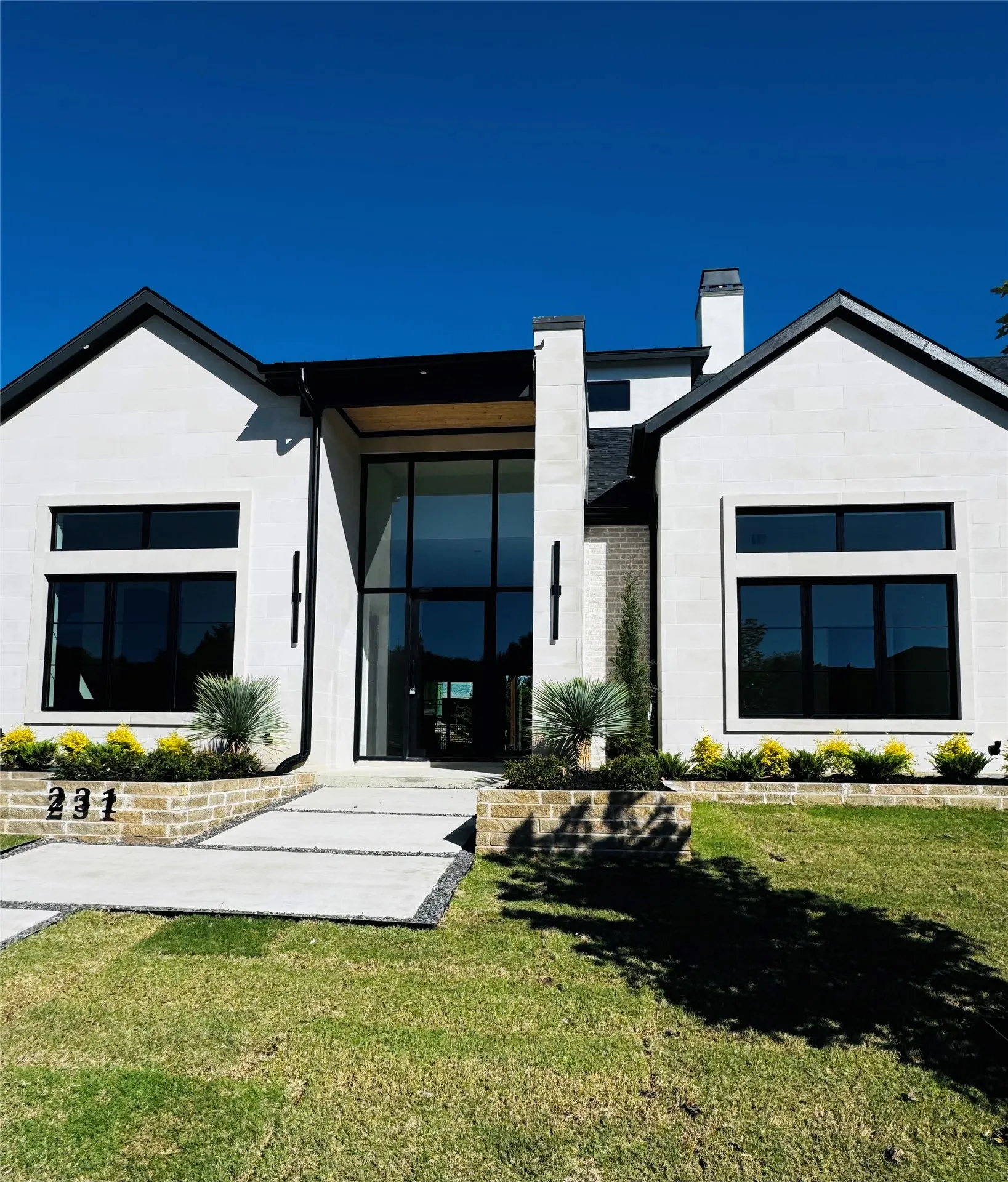 Single Family Residence For Sale in Rockwall County , 231 St Andrews Drive, Heath, Texas 75032, 4 Bedroom, 5 Bathroom, 6 Garage spaces, 4,283 Sqft, built in 2026, mls#21235443, Real Estate Agent in Heath, Homes For Sale in Rockwall county, Homes For Sale in Heath, Realtor in Heath Texas, Real Estate Brokerage Independent Realty Texas, Luminita Cordes Realtor