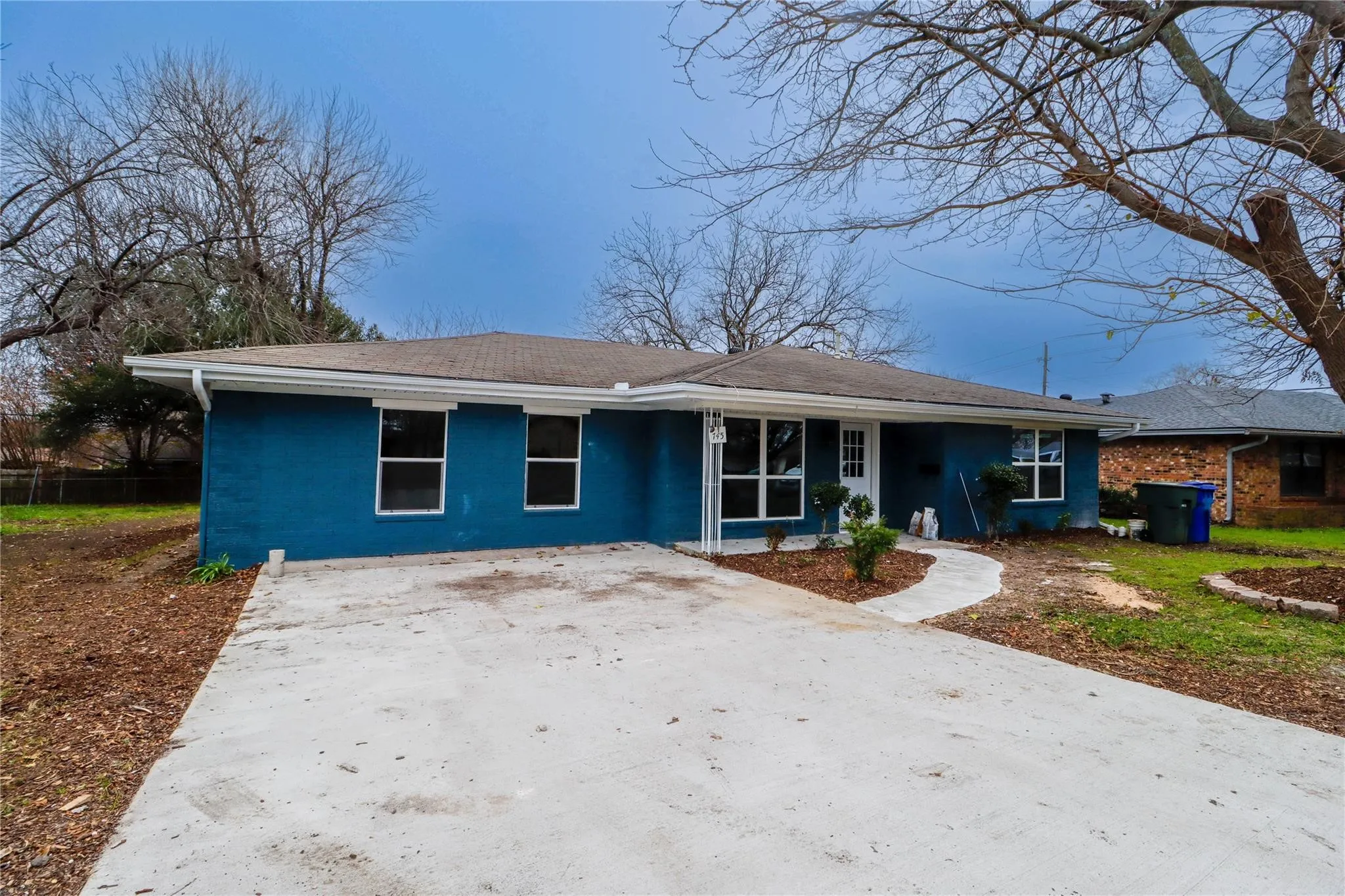 Single Family Residence For Sale in Grayson County , 745 Holiday Drive, Sherman, Texas 75090, 3 Bedrooms, 2 Bathrooms, Garage spaces, 1,014 Sqft, built in 1966, Price $235,000, mls#21293626, Real Estate Agent in Sherman, Homes For Sale in Grayson county, Homes For Sale in Sherman, Realtor in Sherman Texas, Real Estate Brokerage Independent Realty Texas, Luminita Cordes Realtor
