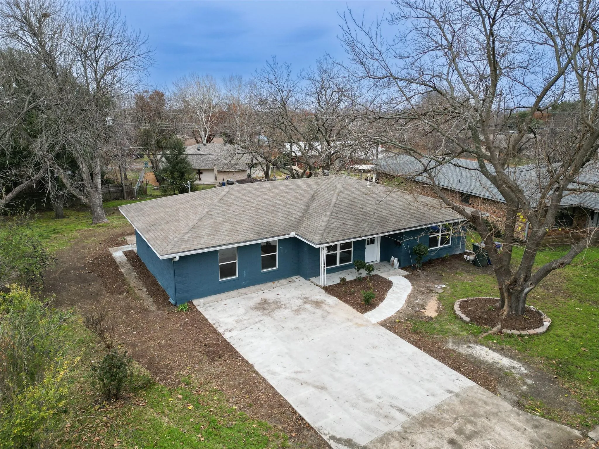 Single Family Residence For Sale in Grayson County , 745 Holiday Drive, Sherman, Texas 75090, 3 Bedrooms, 2 Bathrooms, Garage spaces, 1,014 Sqft, built in 1966, Price $235,000, mls#21293626, Real Estate Agent in Sherman, Homes For Sale in Grayson county, Homes For Sale in Sherman, Realtor in Sherman Texas, Real Estate Brokerage Independent Realty Texas, Luminita Cordes Realtor