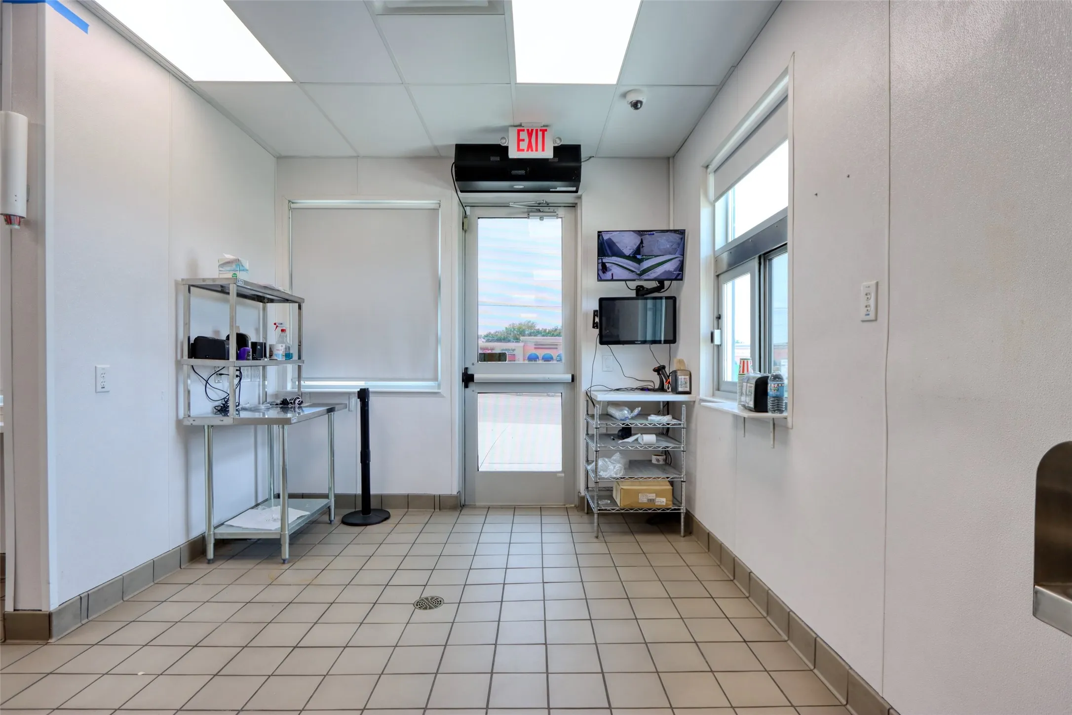 Business For Sale in Tarrant County , 6275 S Cooper Street, Arlington, Texas 76001, 0, 0, Garage spaces, 0 Sqft, built in 2023, mls#21292618, Real Estate Agent in Arlington, Homes For Sale in Tarrant county, Homes For Sale in Arlington, Realtor in Arlington Texas, Real Estate Brokerage Independent Realty Texas, Luminita Cordes Realtor